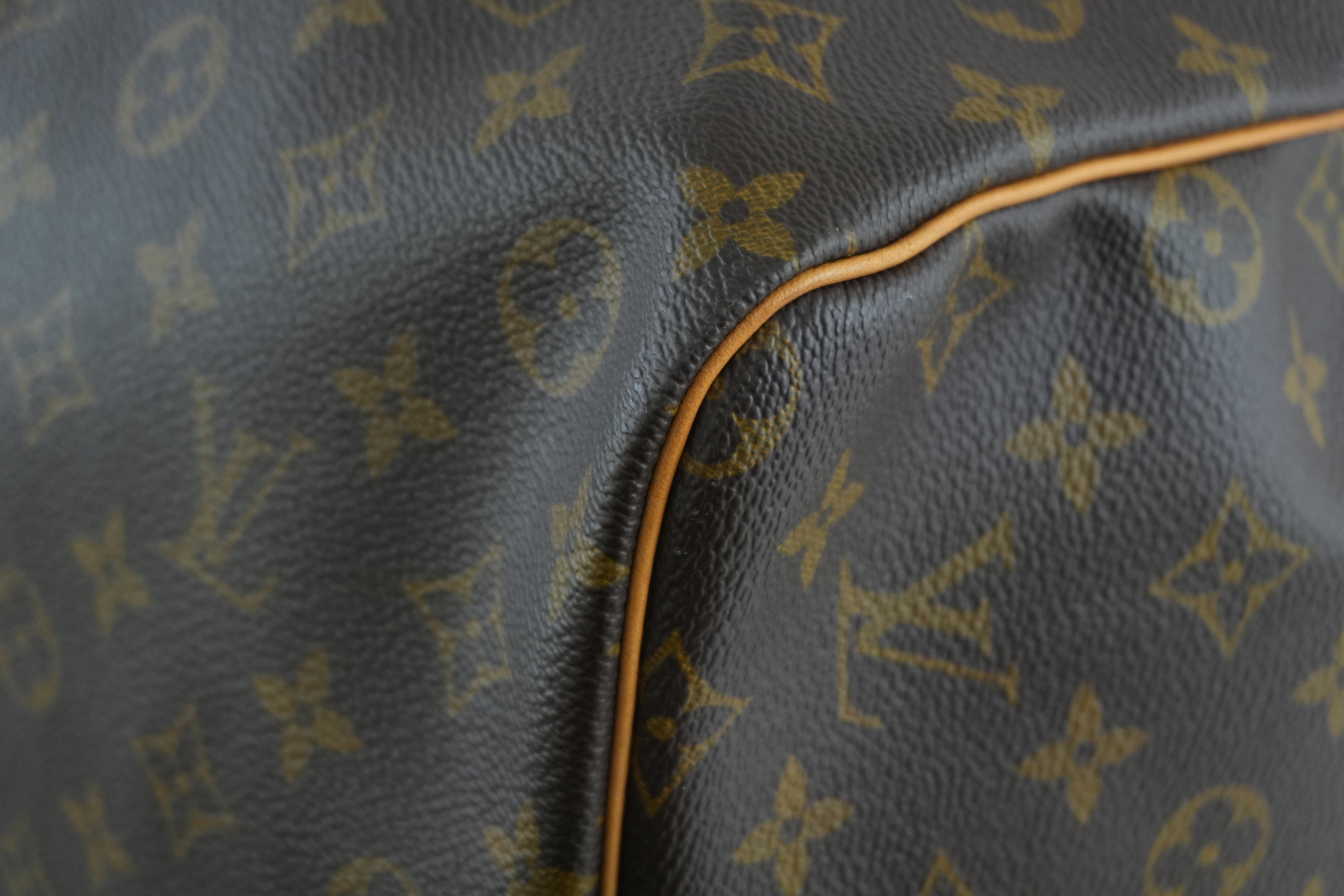 Louis Vuitton Monogram Keepall 60 Duffle Bag Used