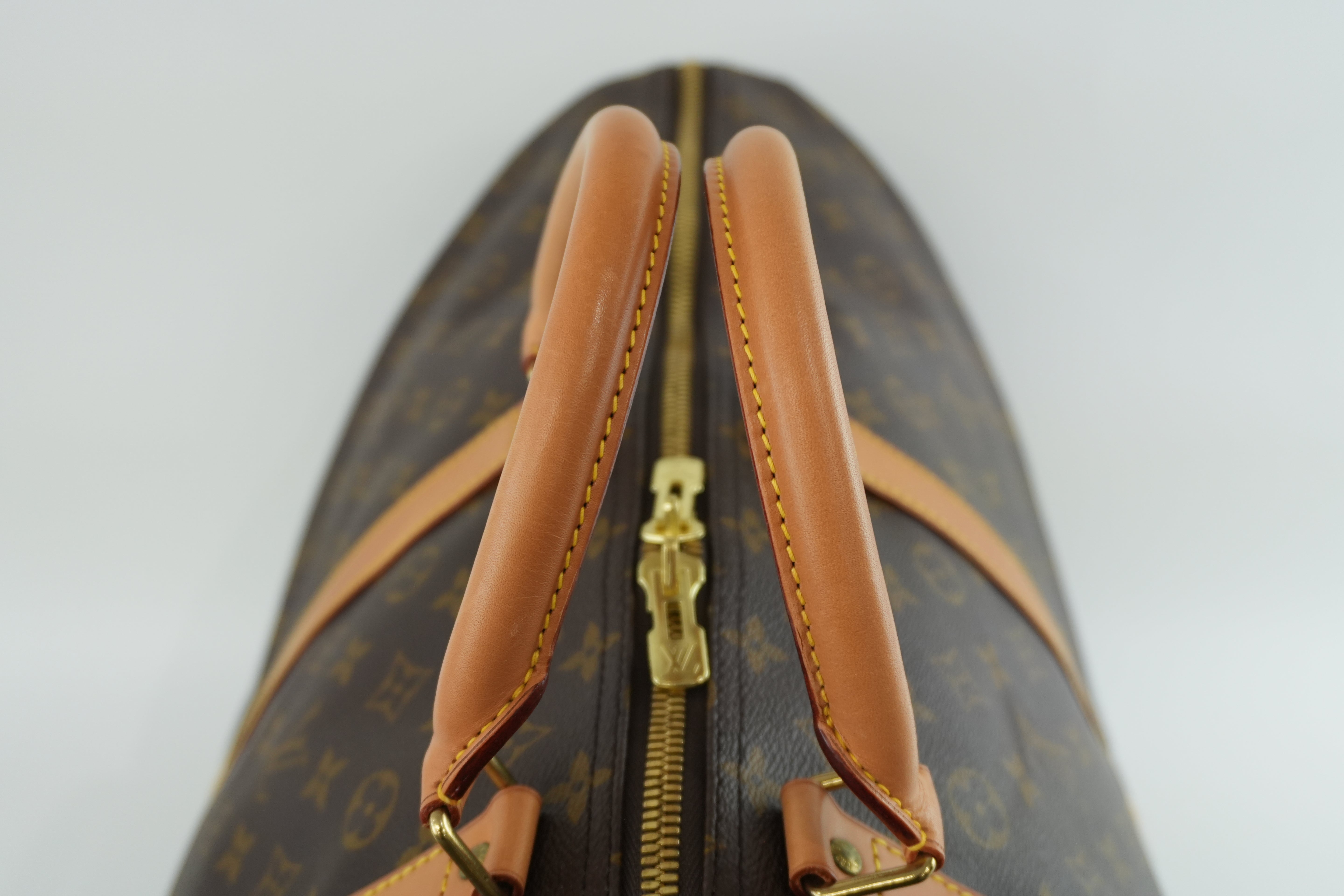 Louis Vuitton Monogram Keepall 60 Duffle Bag Used