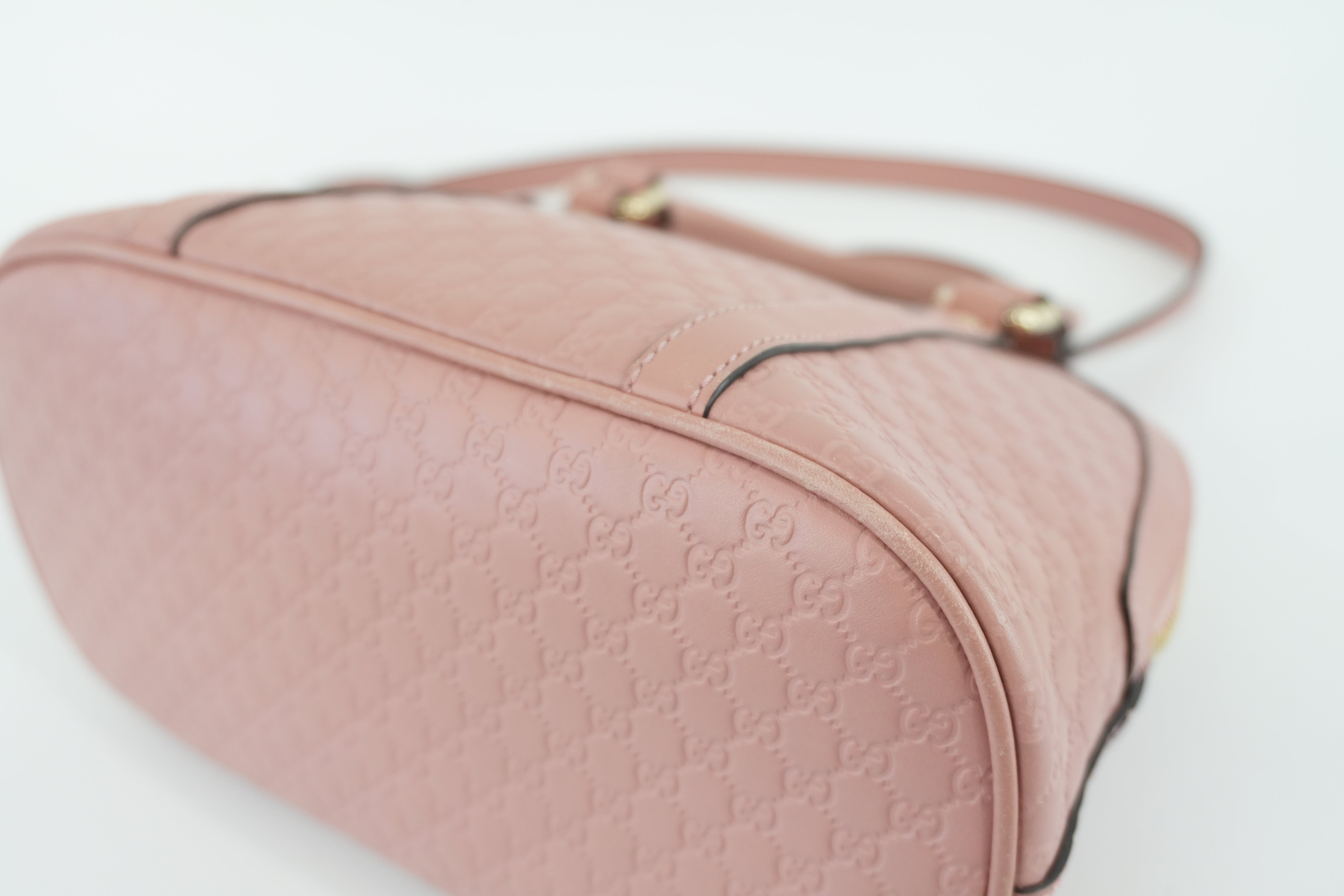 Gucci Microguccisima Shoulder Bag Pink Leather Used