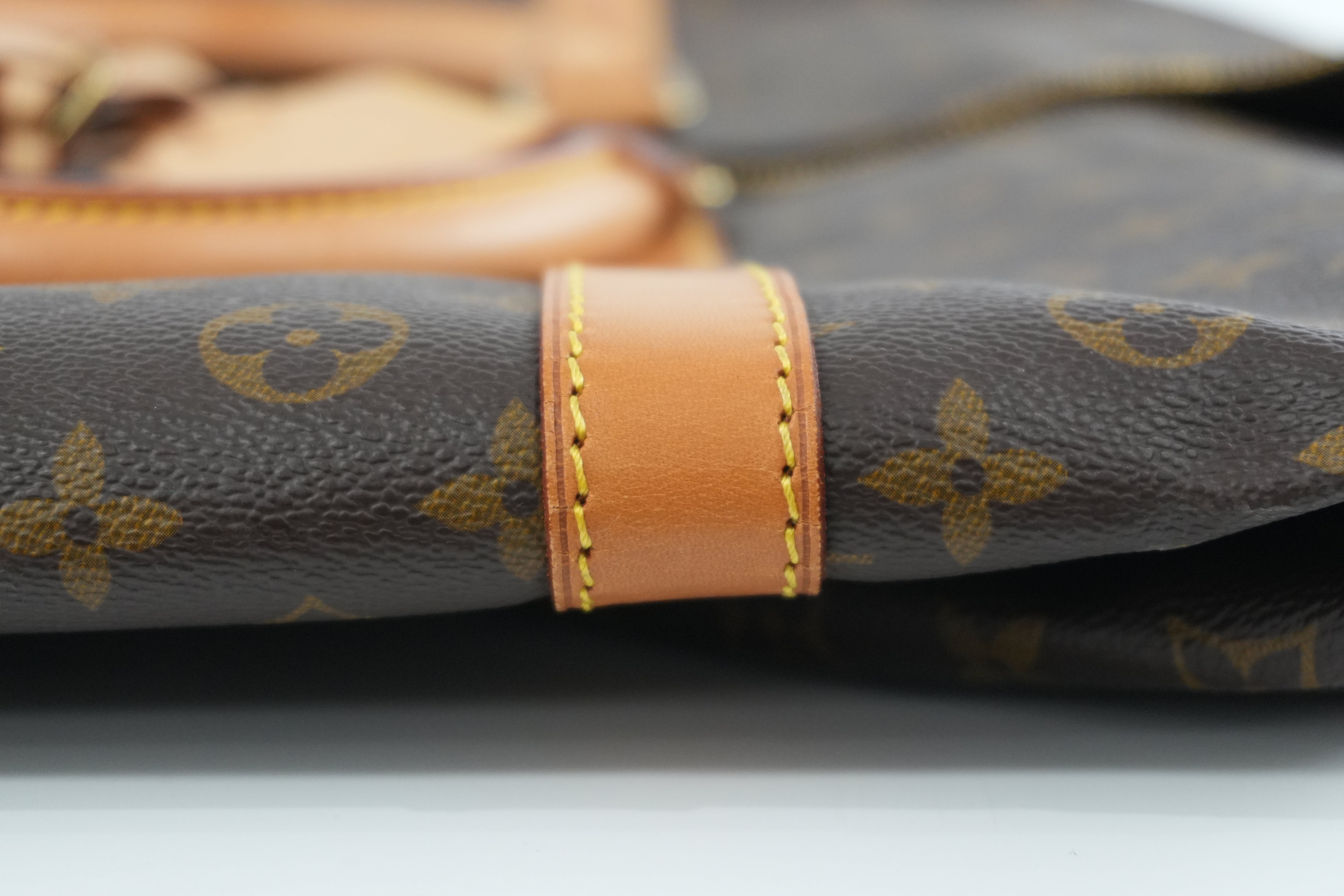 Louis Vuitton Monogram Keepall 60 Duffle Bag Used