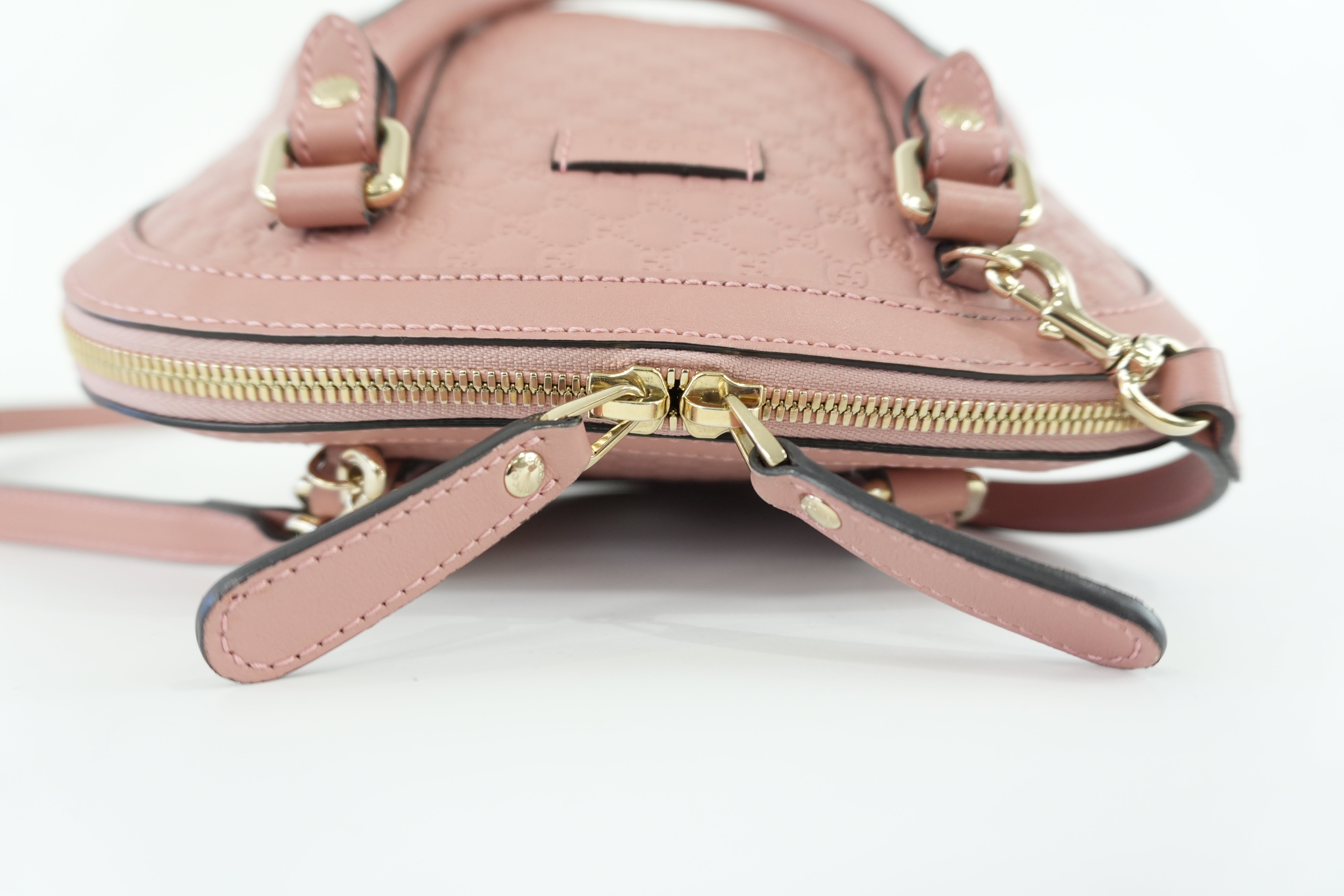 Gucci Microguccisima Shoulder Bag Pink Leather Used