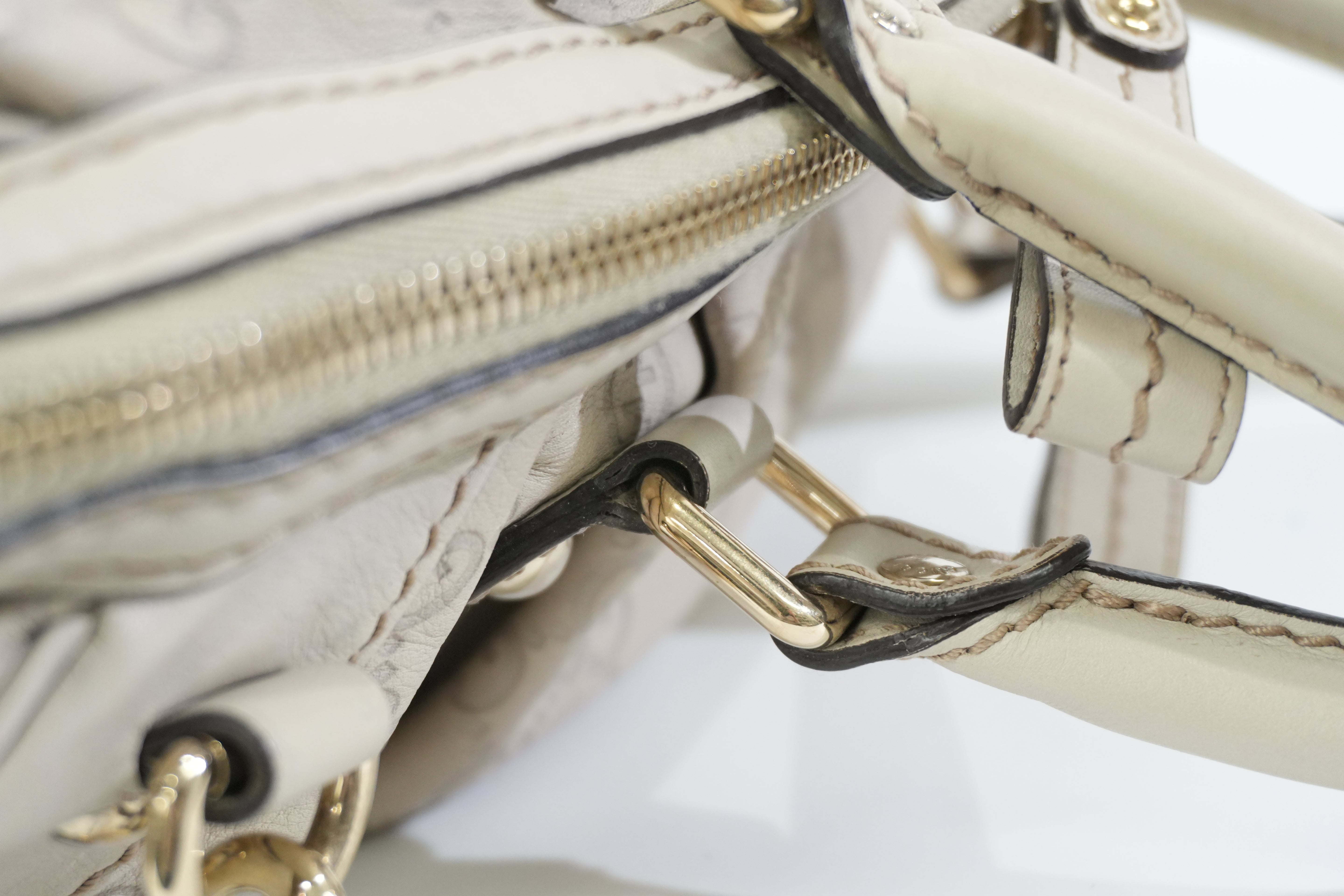 Pre-owned Gucci Two Way Sukey Shoulder Bag Ivory