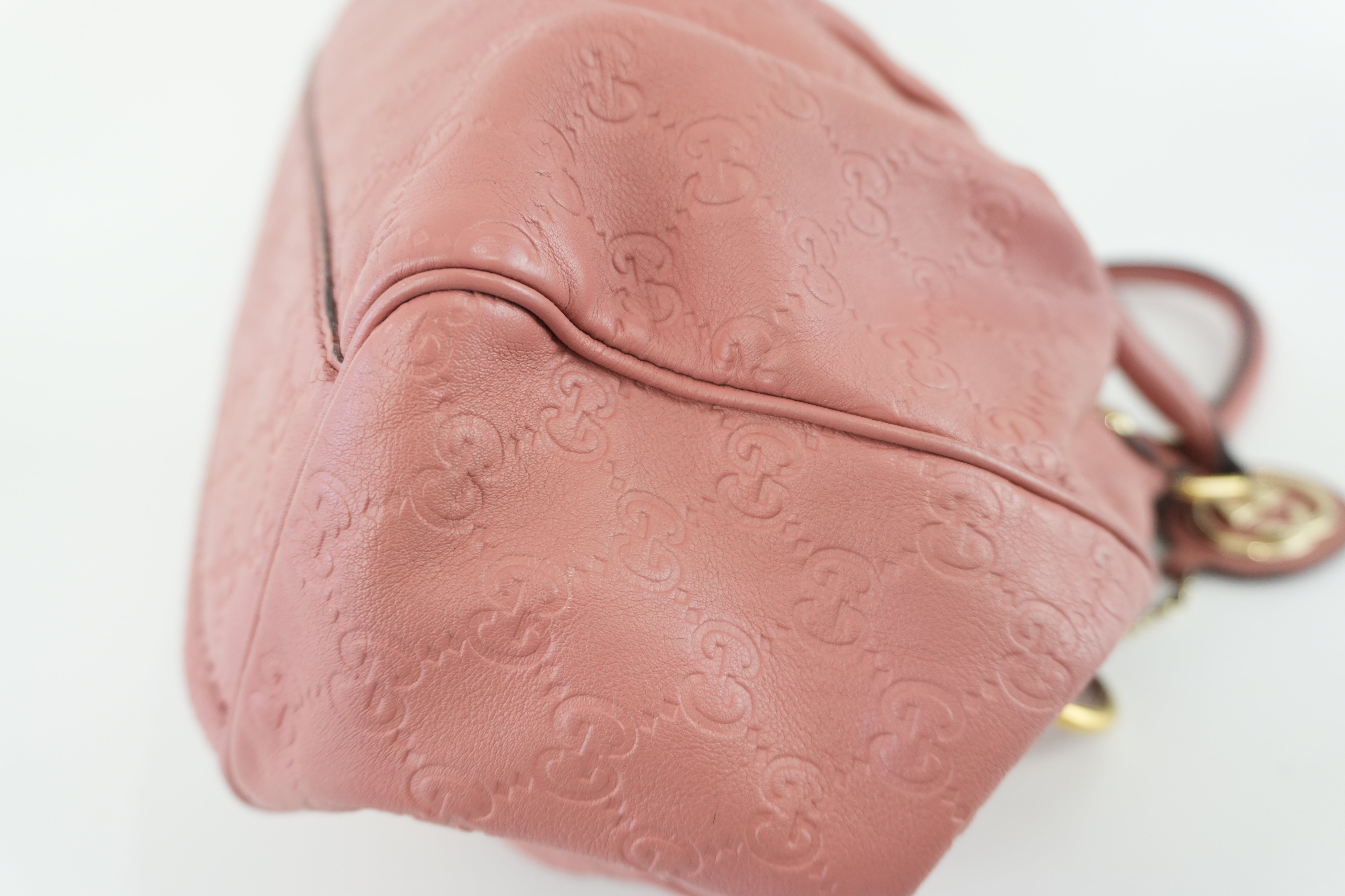 Gucci Sukey Guccisima Shoulder Bag Pink Leather Used