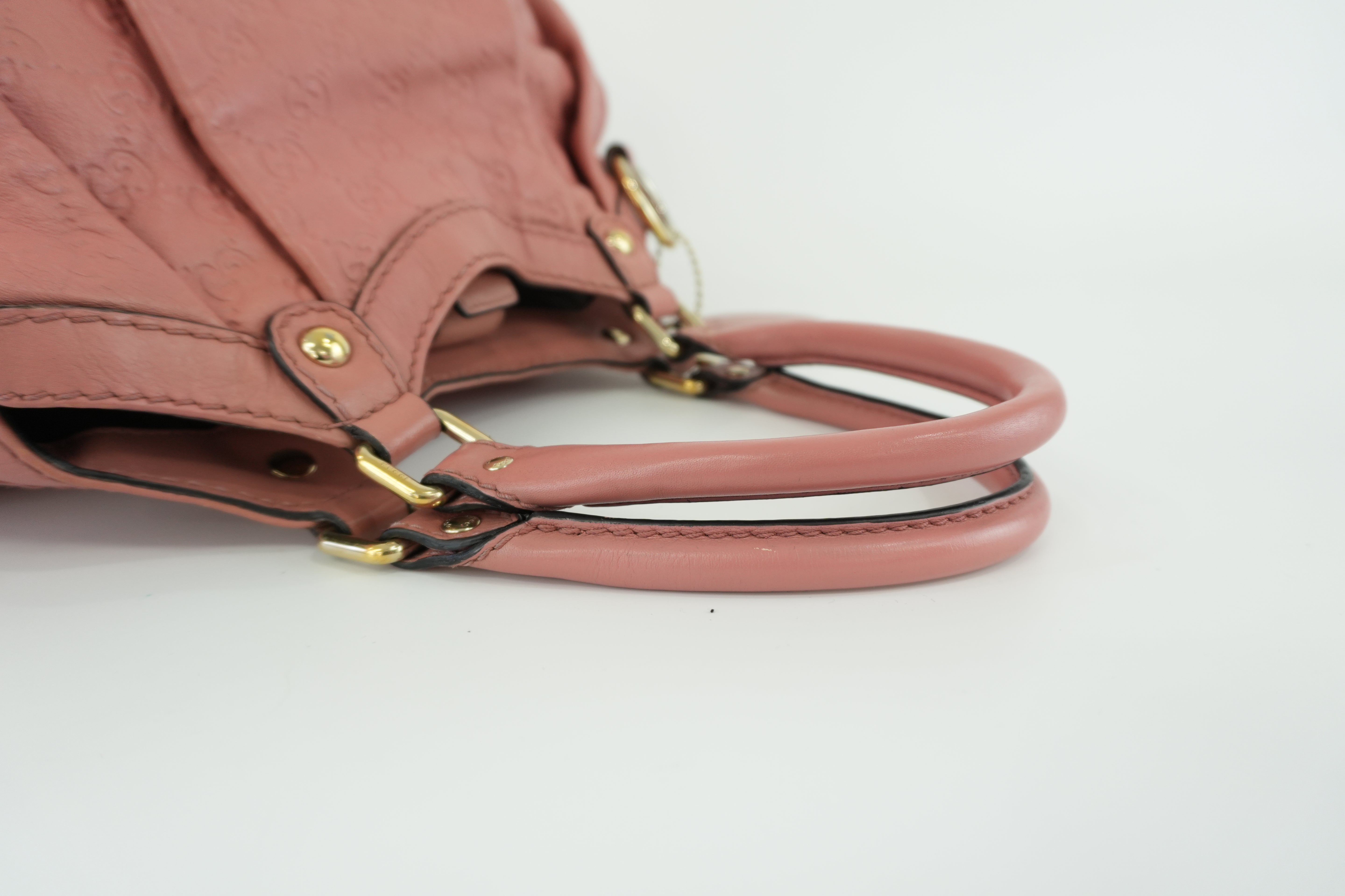 Gucci Sukey Guccisima Shoulder Bag Pink Leather Used