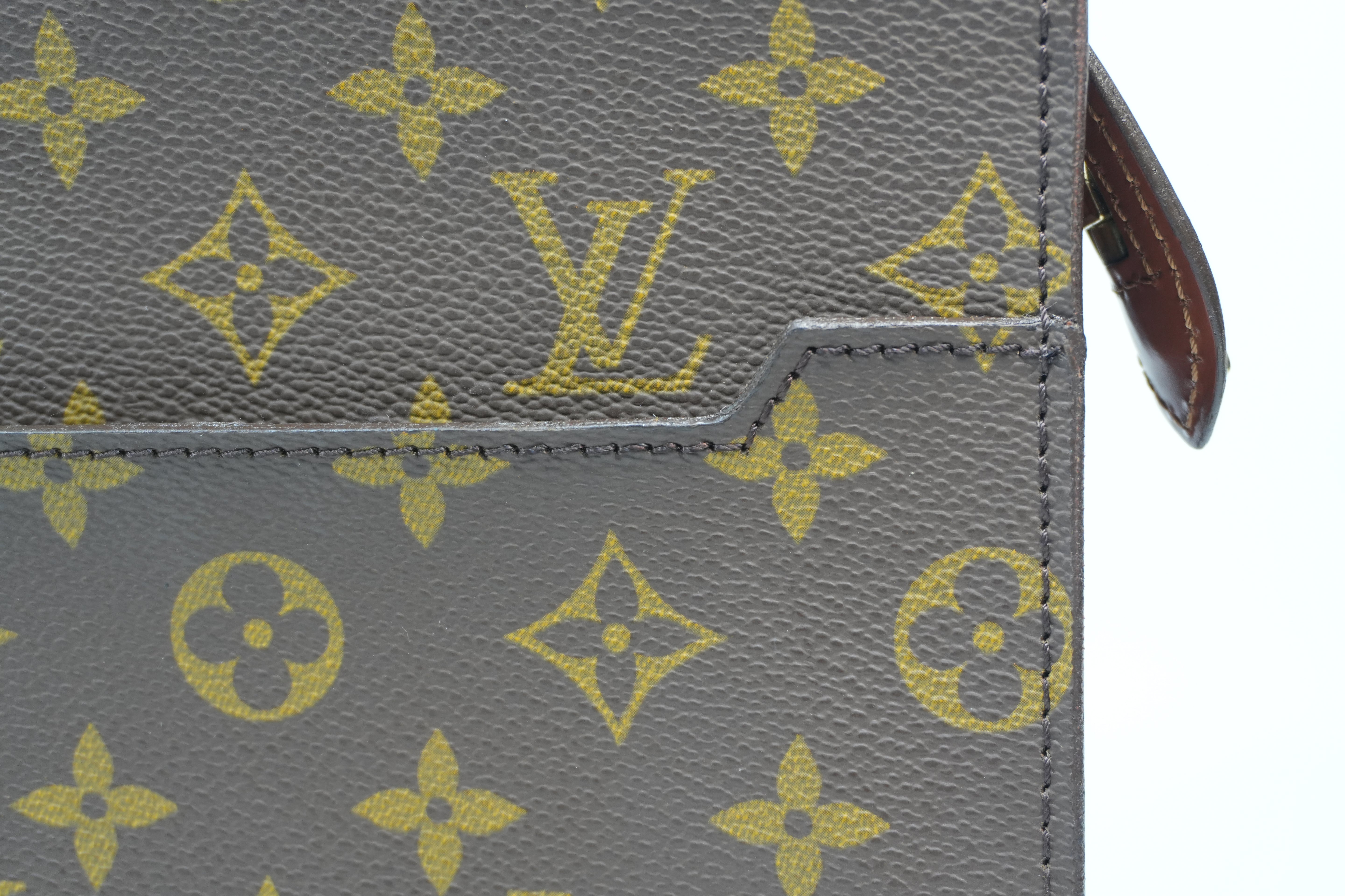 Louis Vuitton Pochette Homme Clutch Used