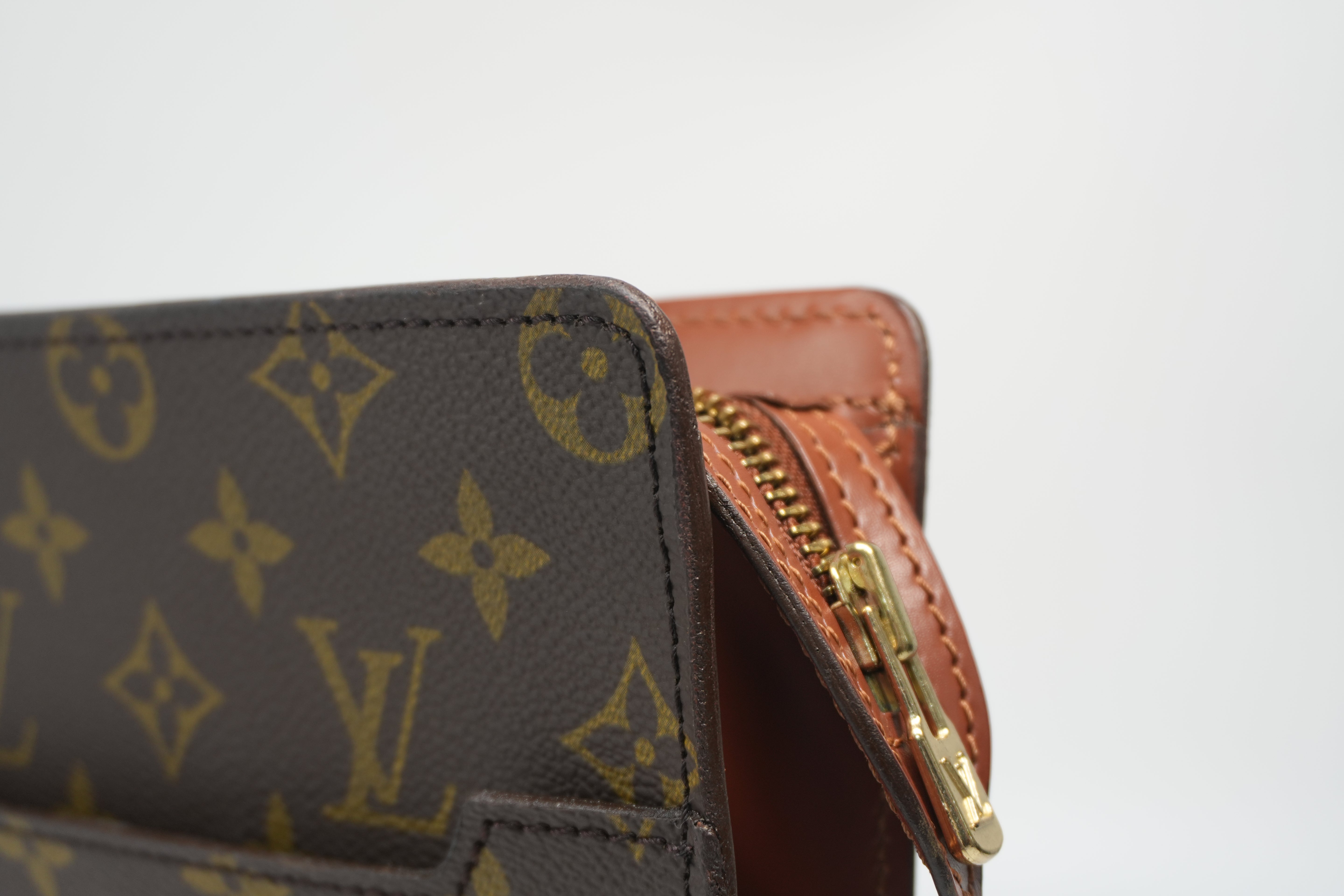 Louis Vuitton Pochette Homme Clutch Used