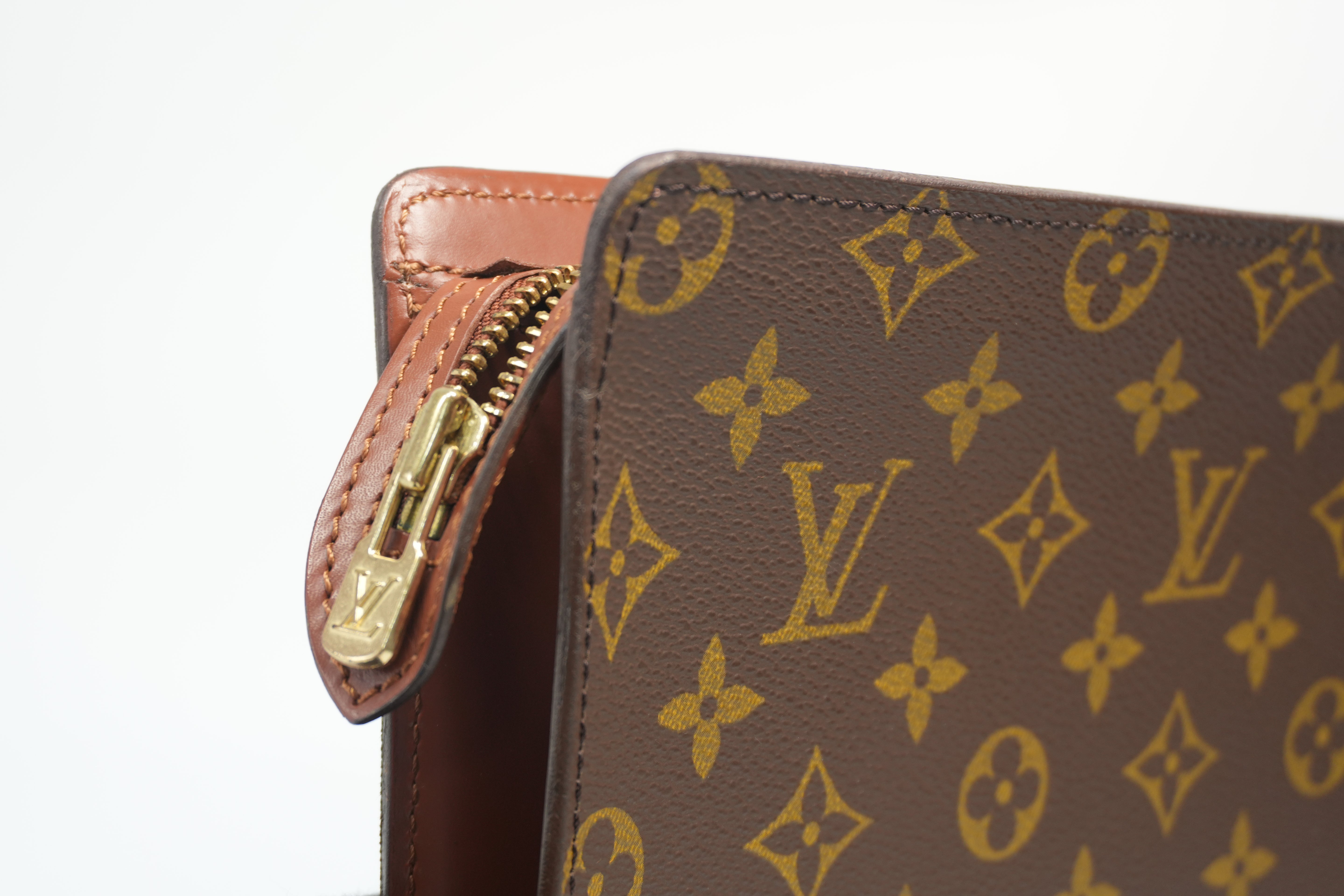 Louis Vuitton Pochette Homme Clutch Used