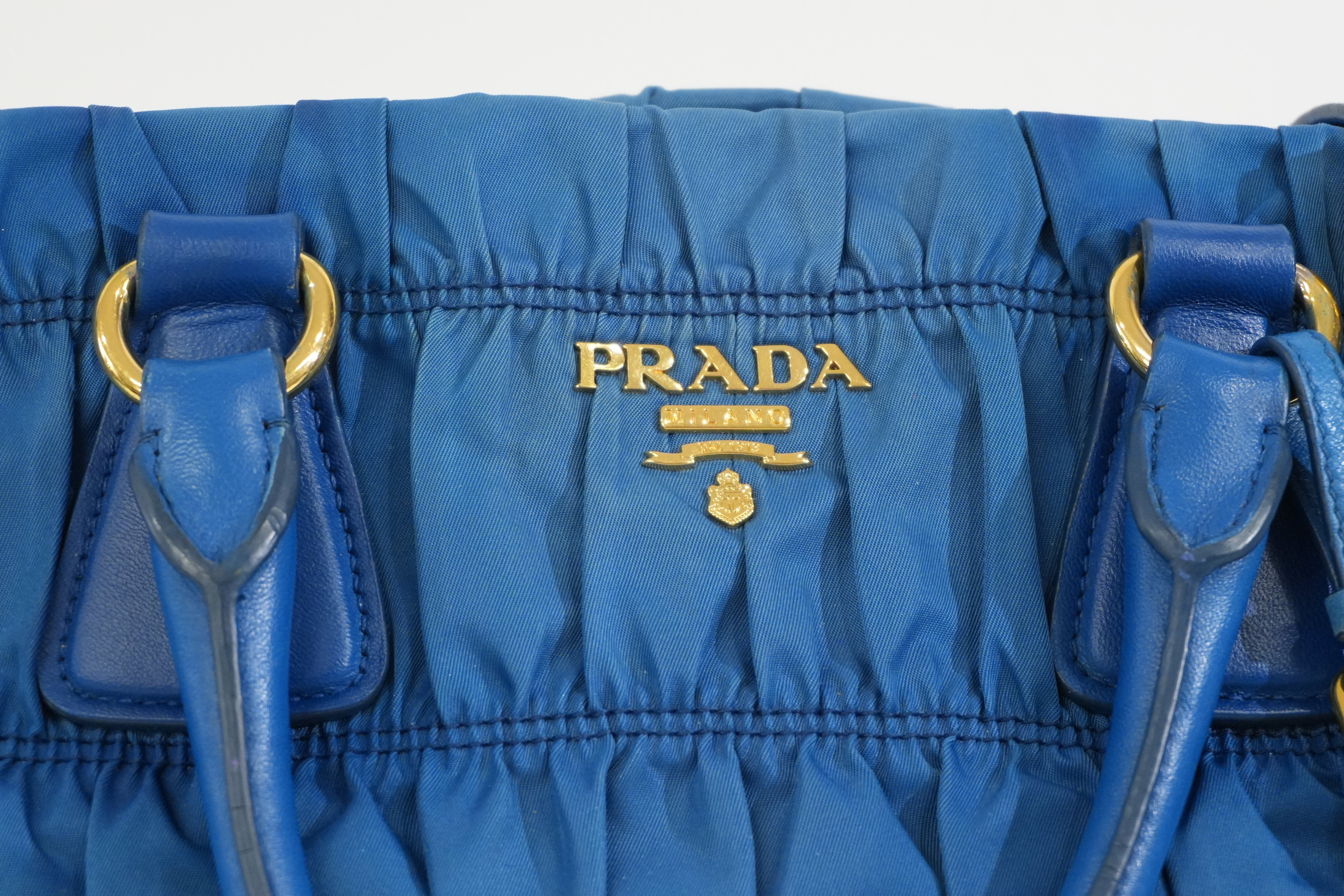 Pre-owned Prada Tessuto Gaufre Shoulder Bag Blue