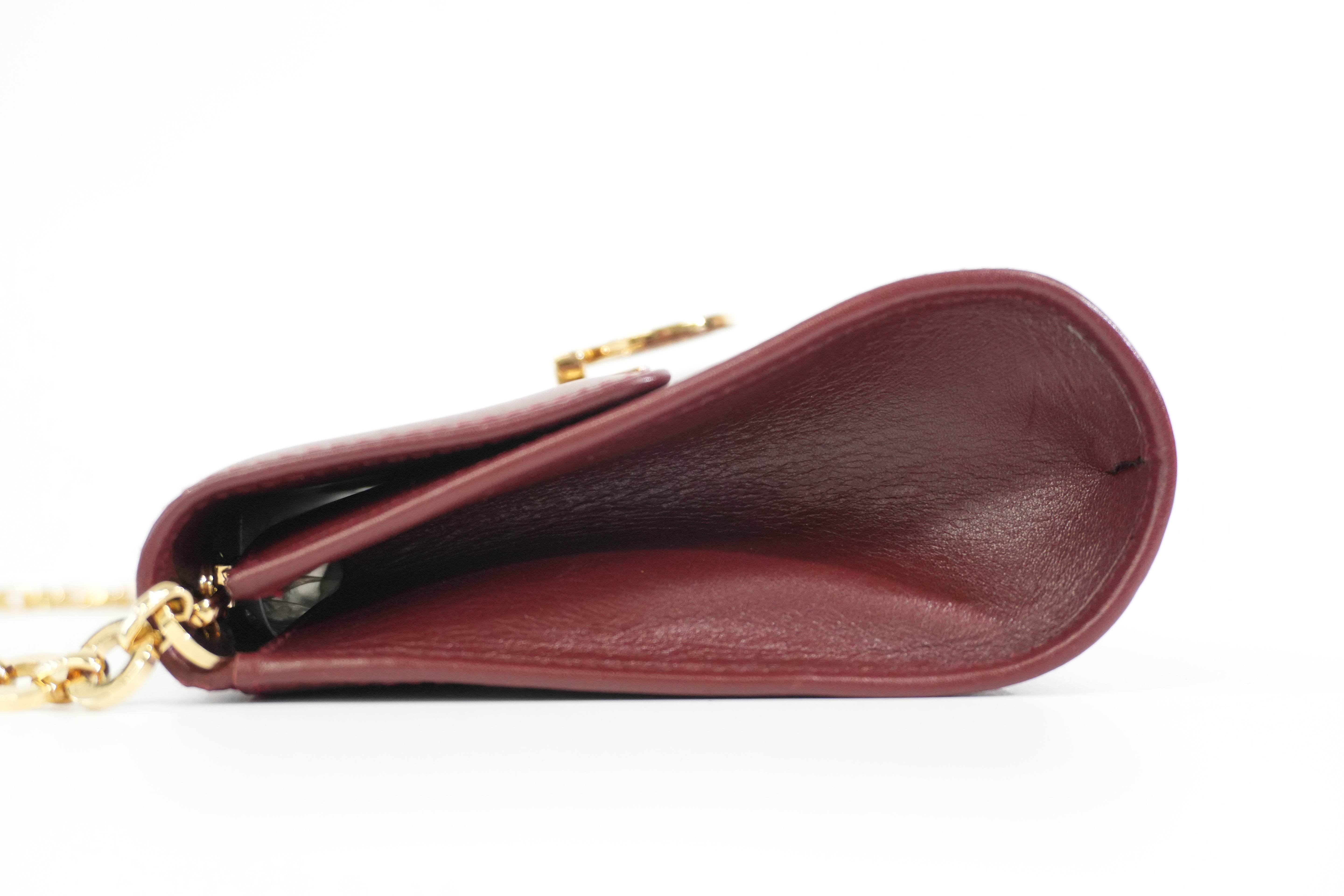 Pre-owned Salvatore Ferragamo Wallet on Chain Burgundy