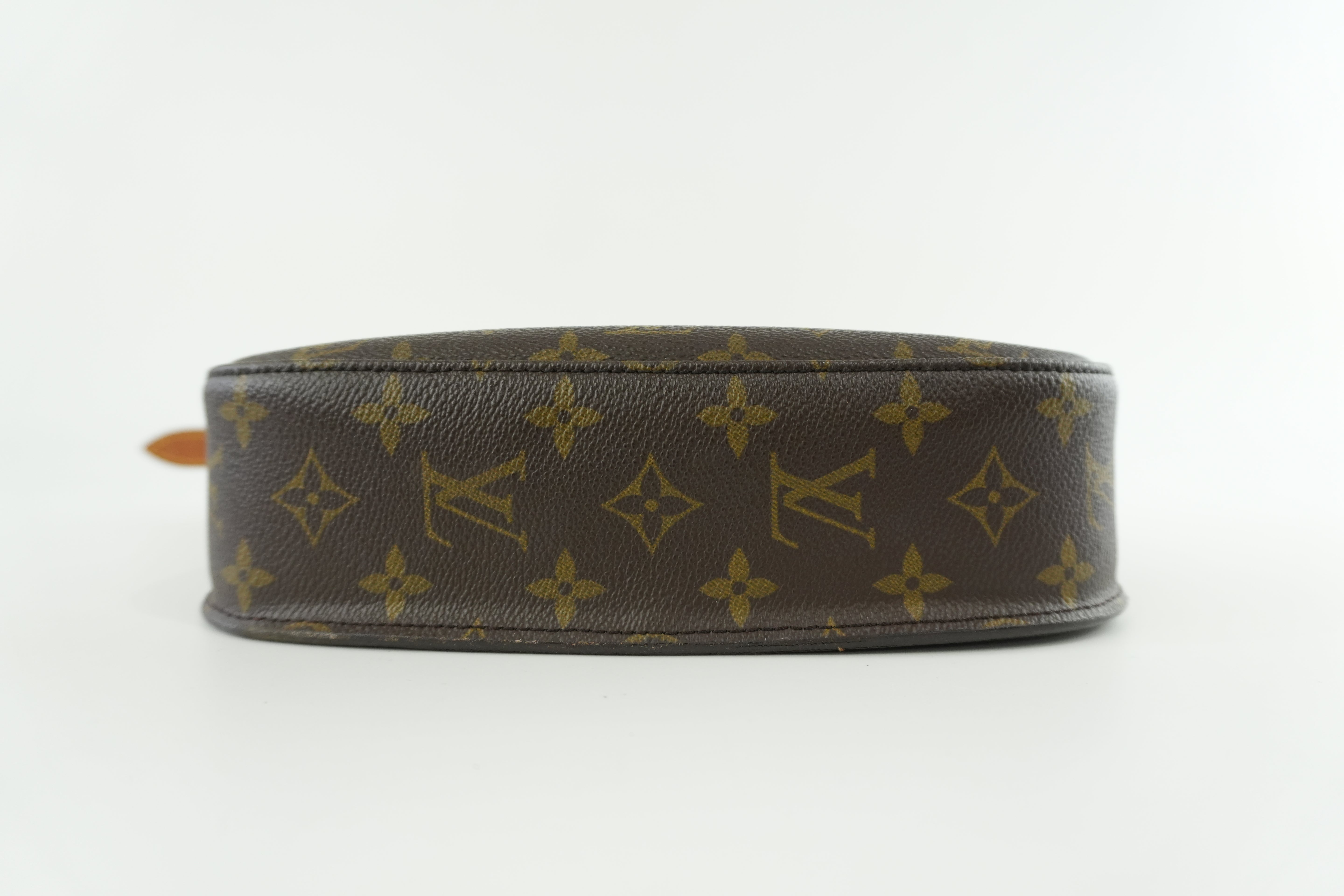 Louis Vuitton Monogram Saint Cloud GM Shoulder Bag Used