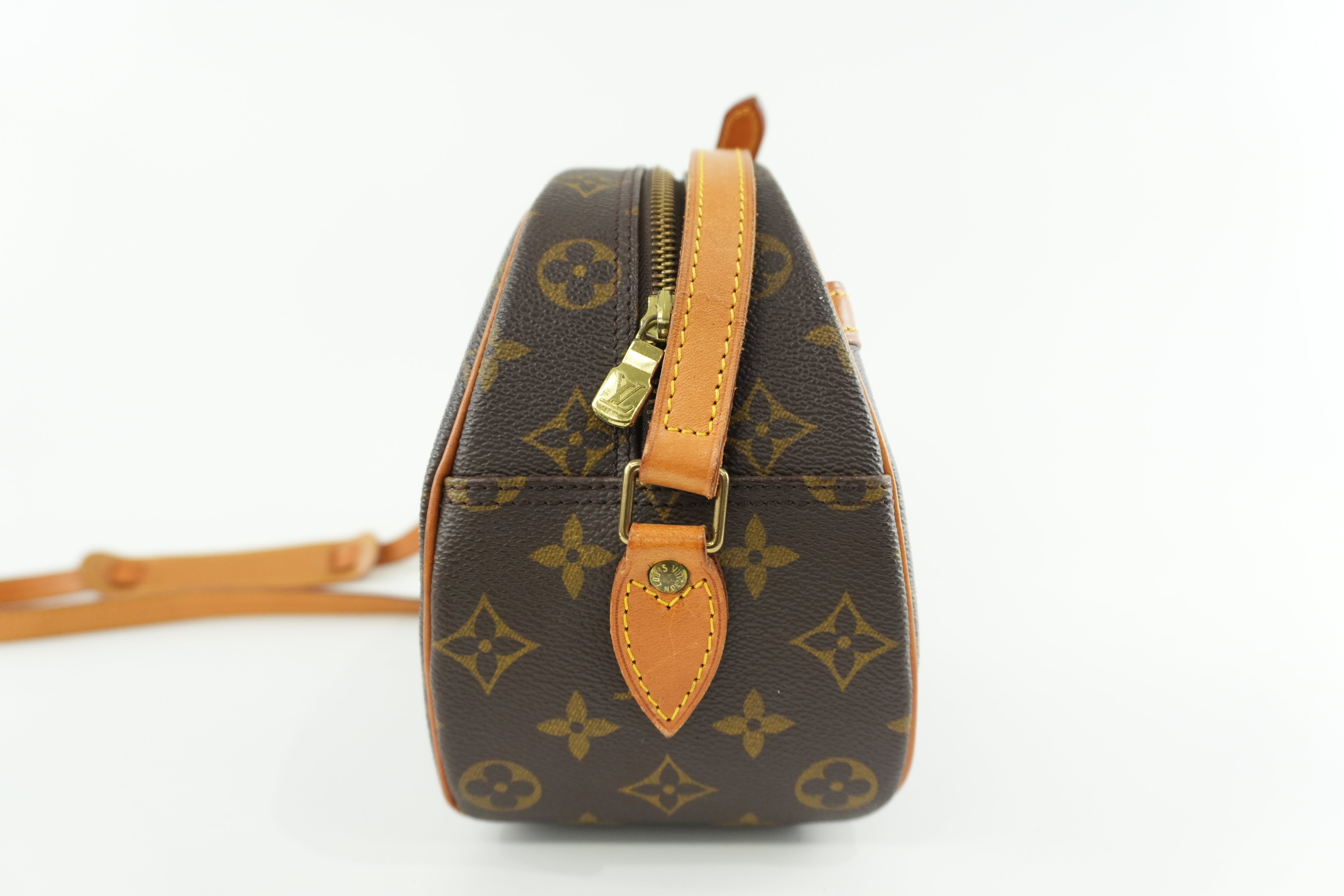Louis Vuitton Monogram Blois Crossbody Used