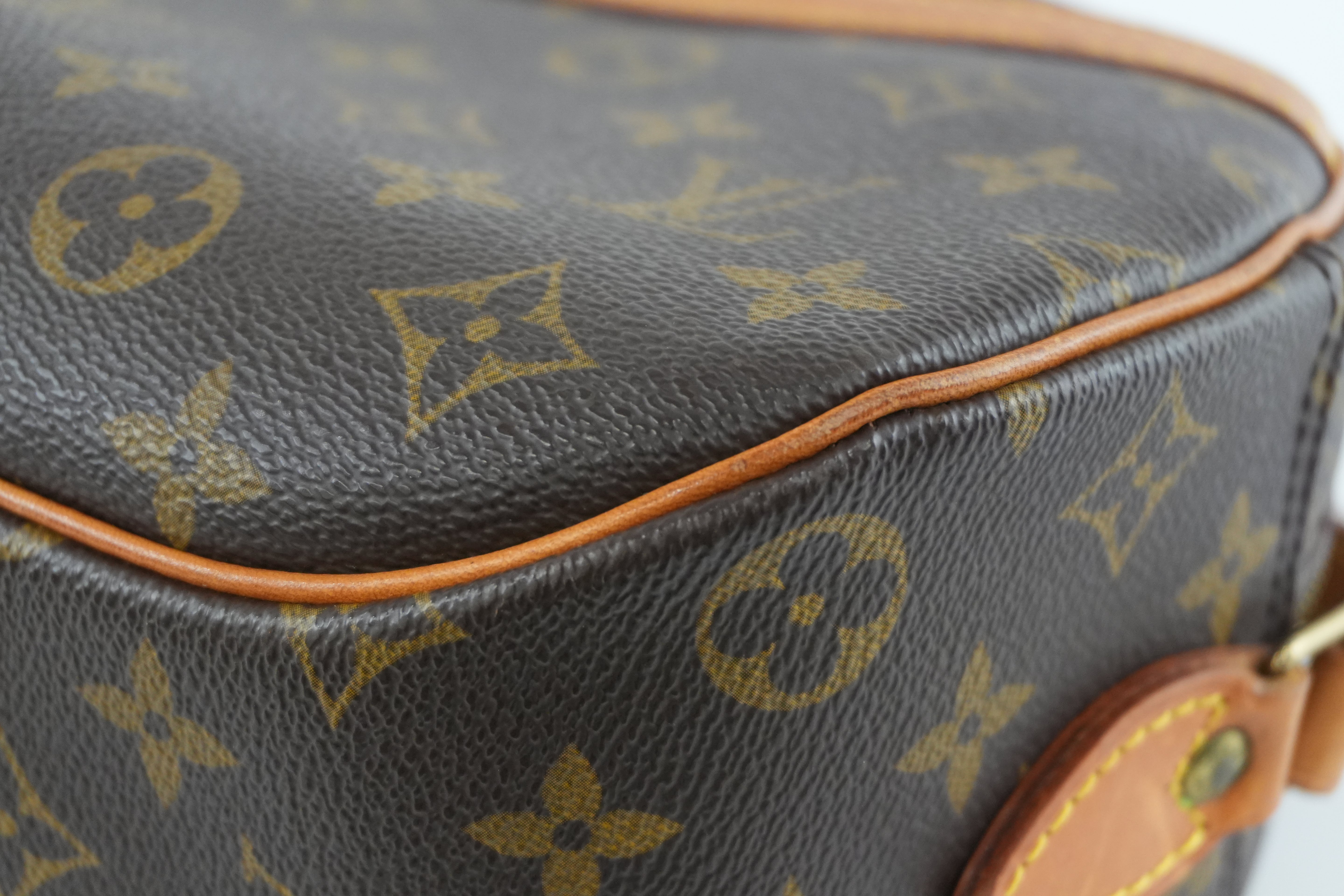 Louis Vuitton Monogram Blois Crossbody Used