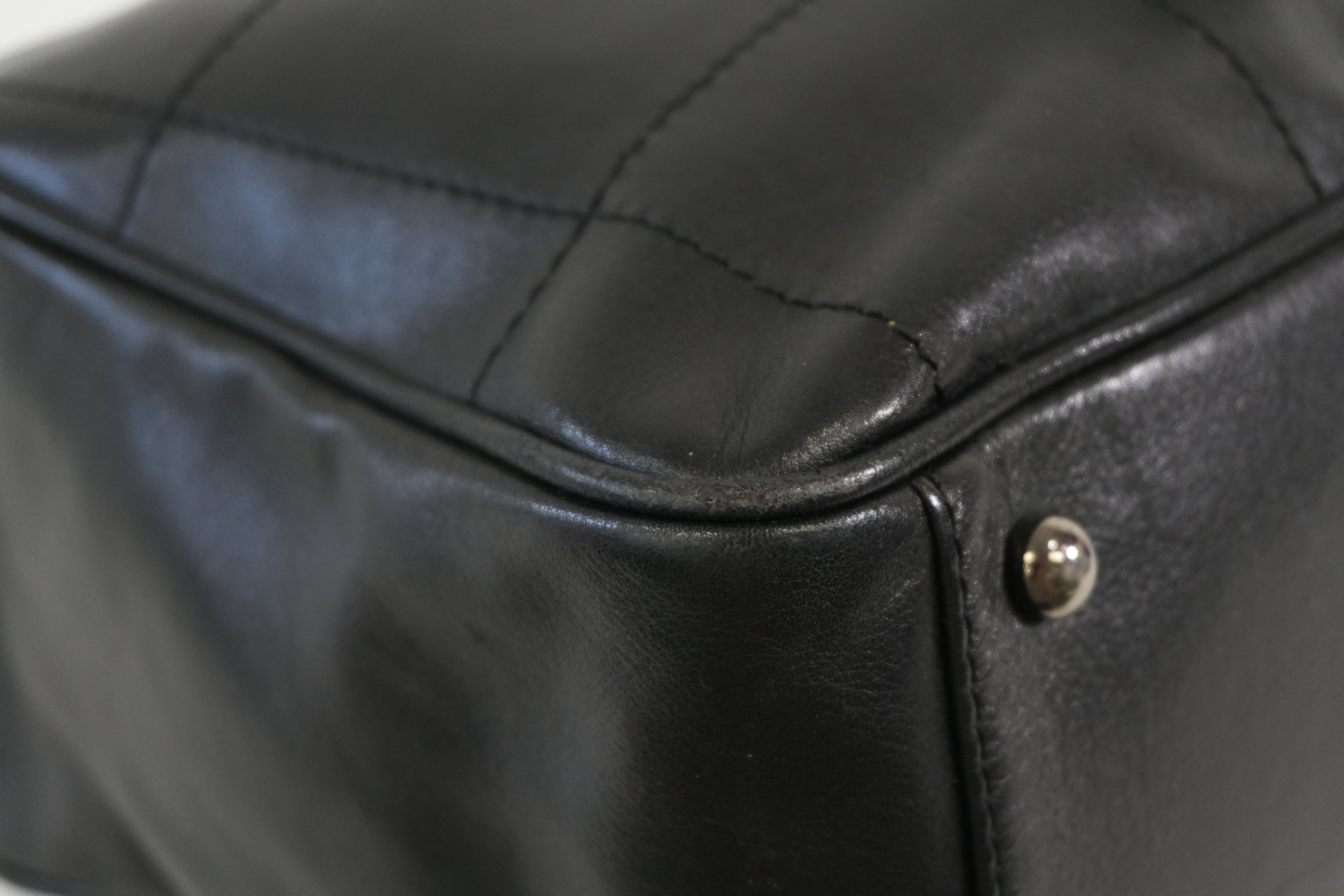 Pre-owned Chanel Chocolate Bar Handbag Black