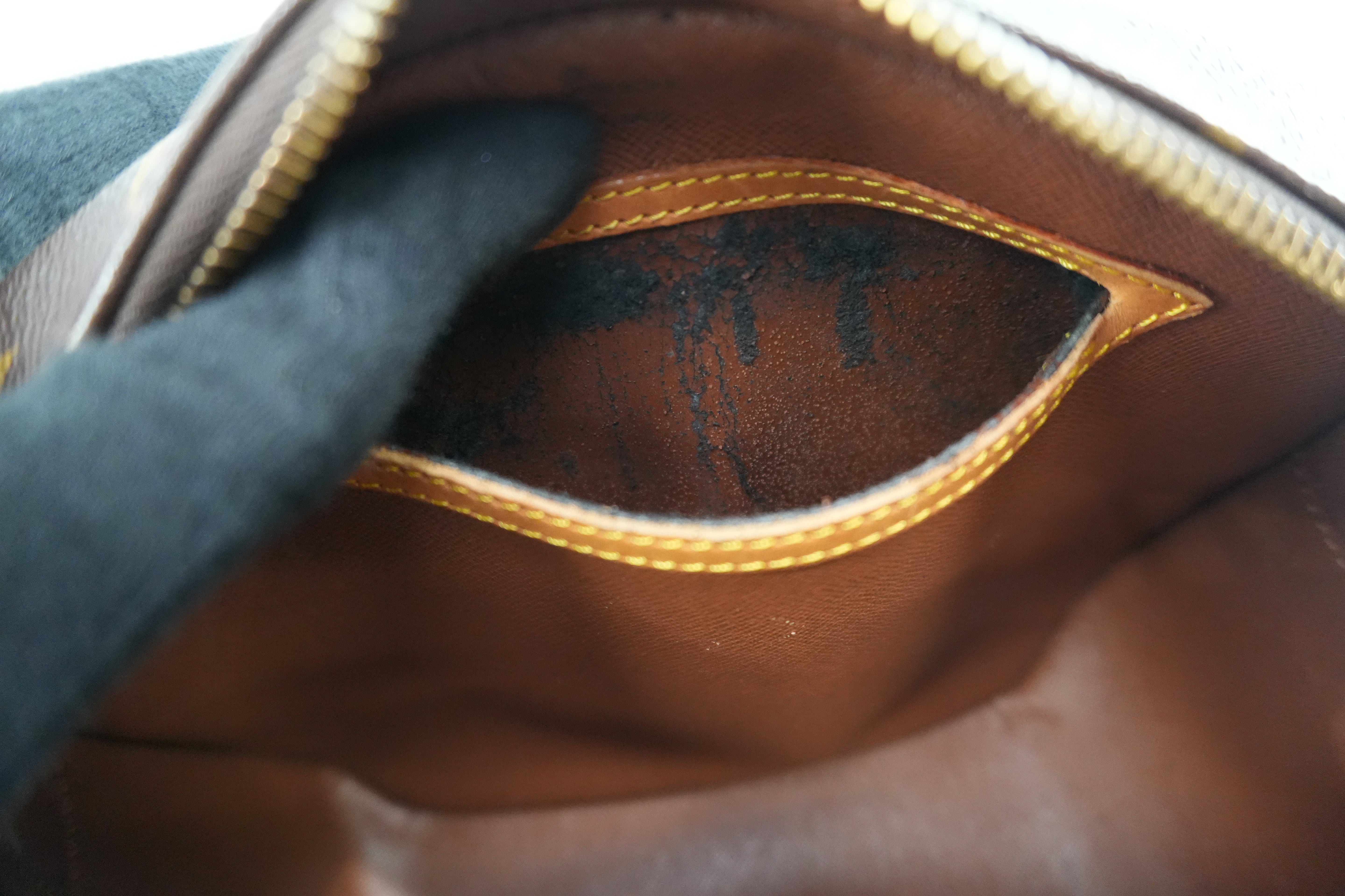 Louis Vuitton Monogram Blois Crossbody Used