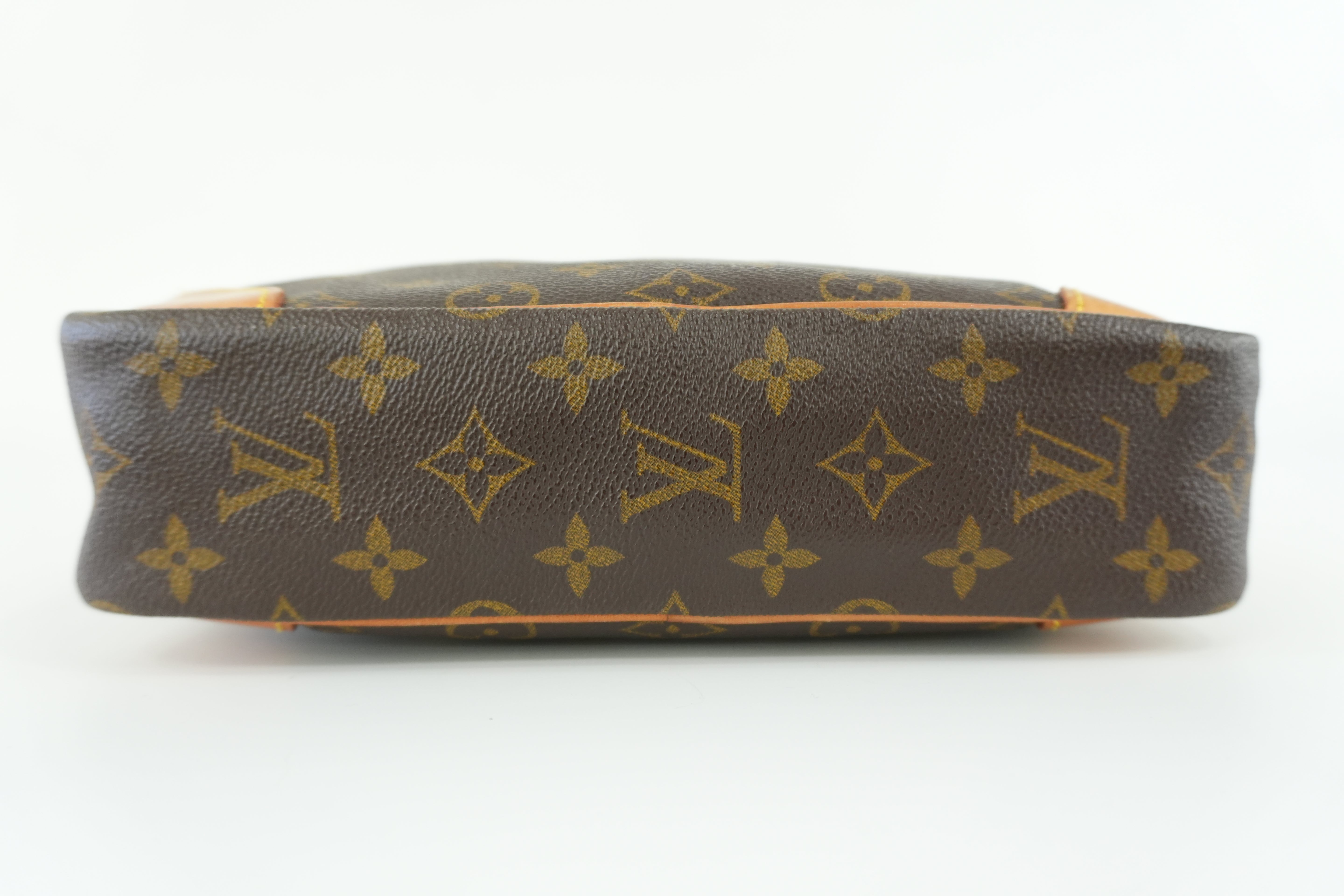 Louis Vuitton Monogram Trocadero Used