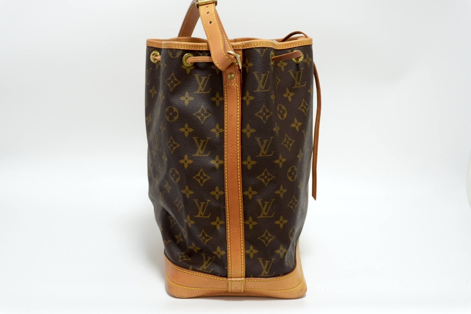 Louis Vuitton Noe GM Bucket Shoulder Bag Used