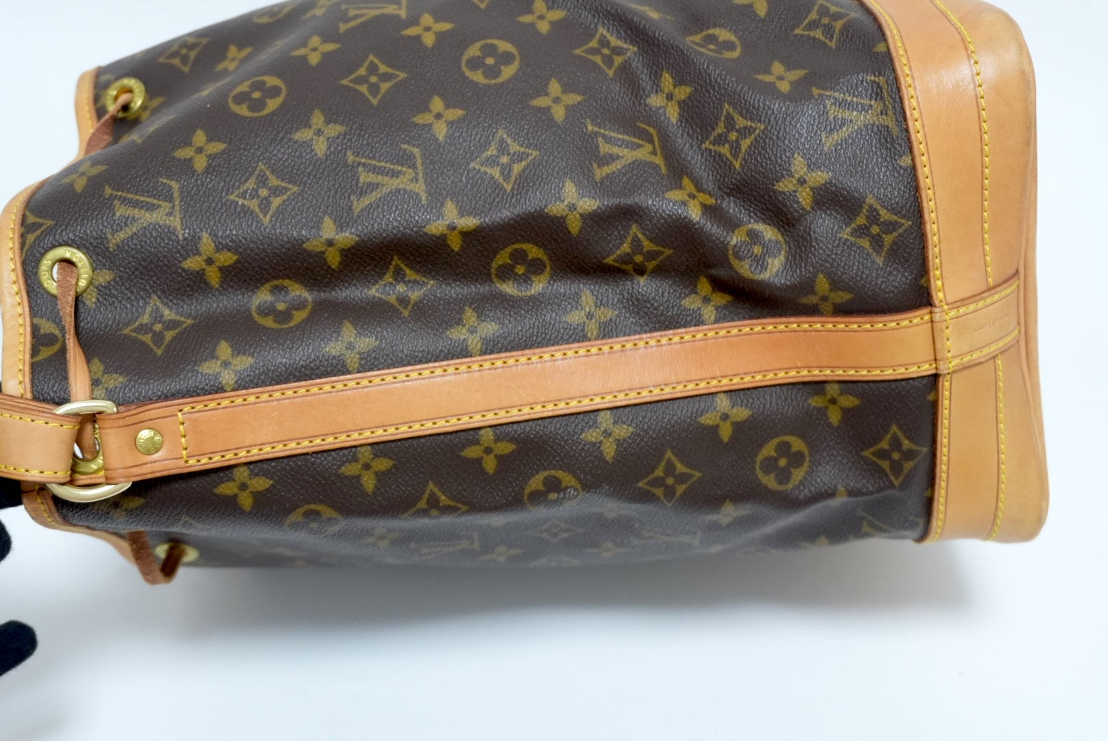 Louis Vuitton Noe GM Bucket Shoulder Bag Used