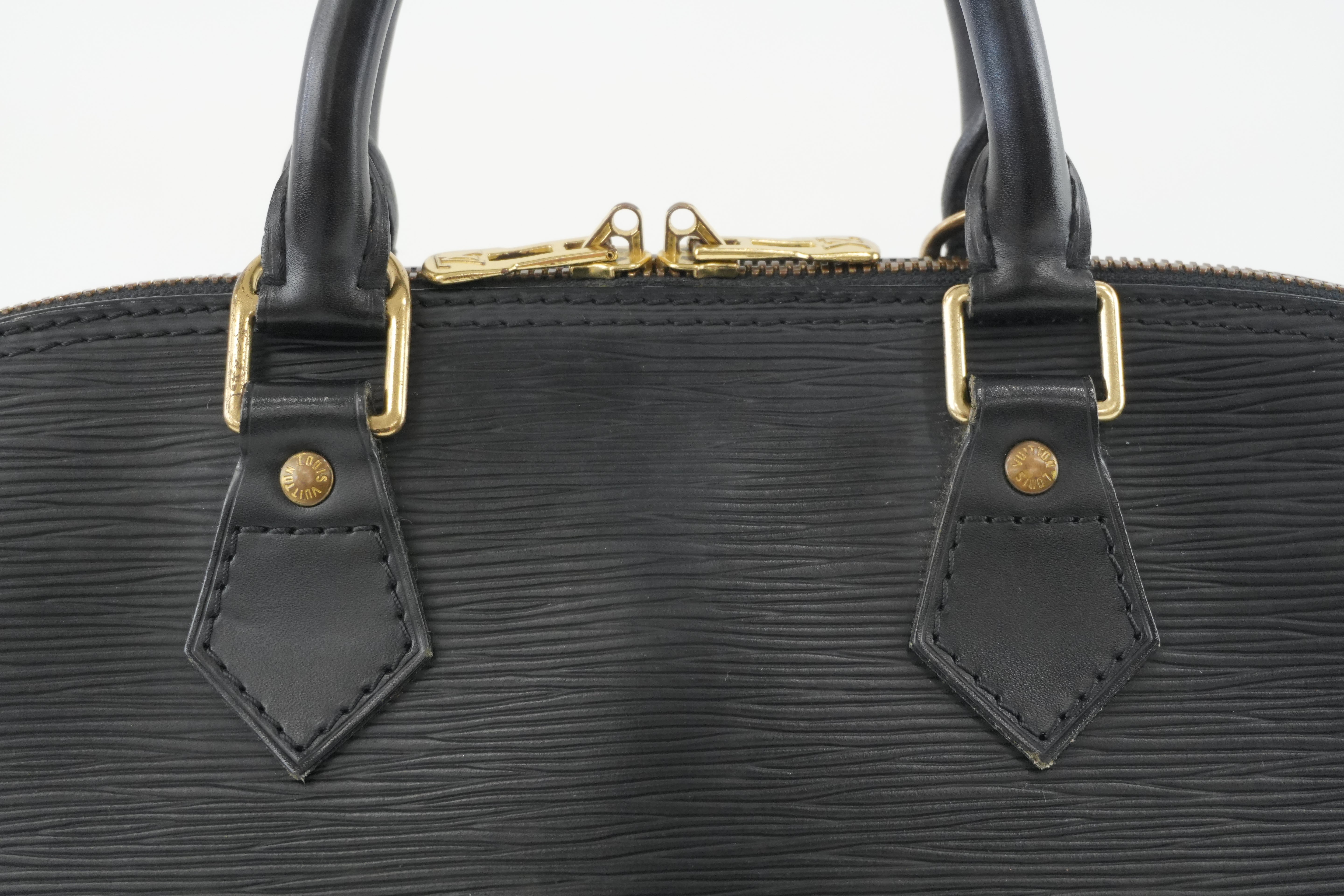 Louis Vuitton Epi Alma Handbag Black Used