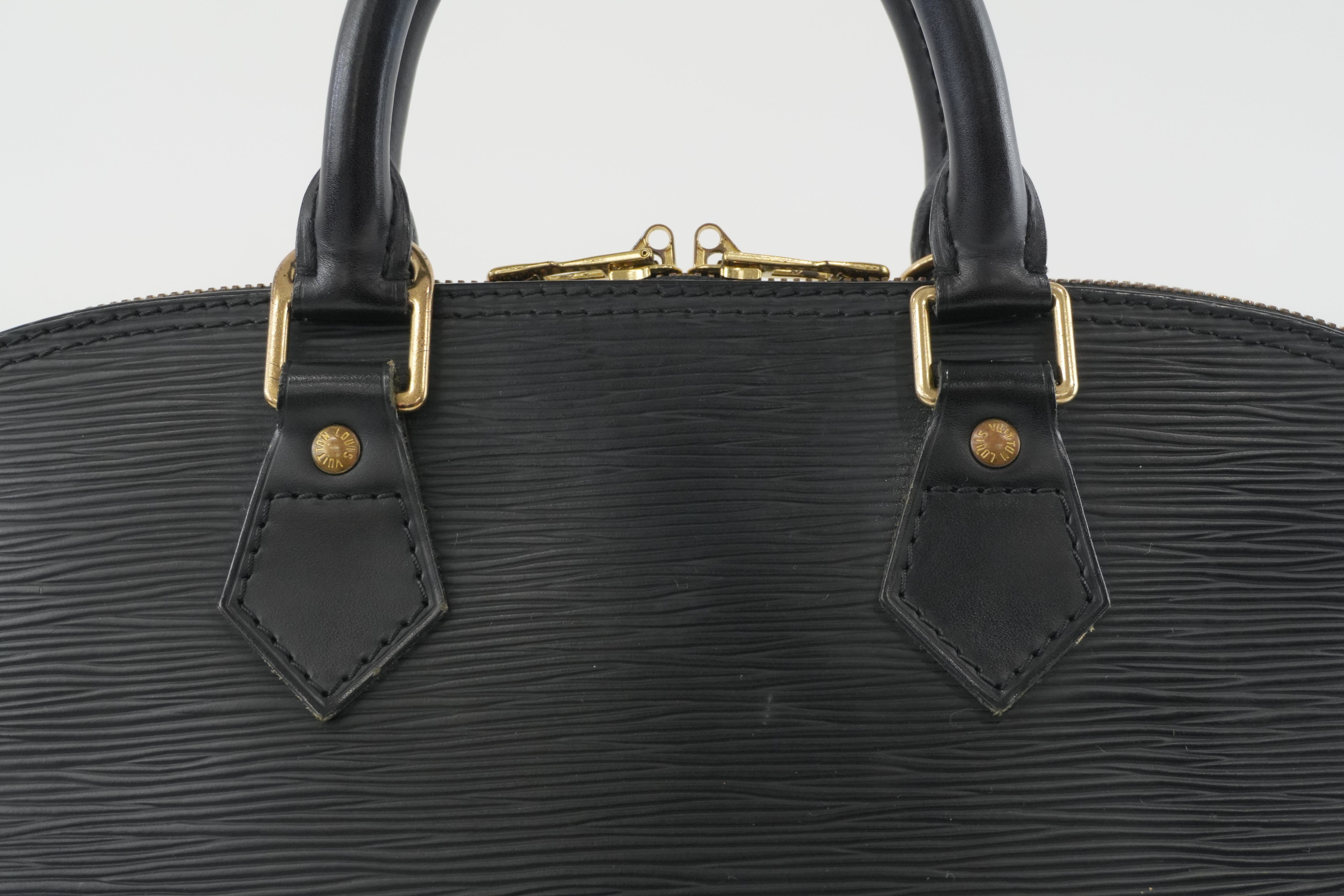 Louis Vuitton Epi Alma Handbag Black Used