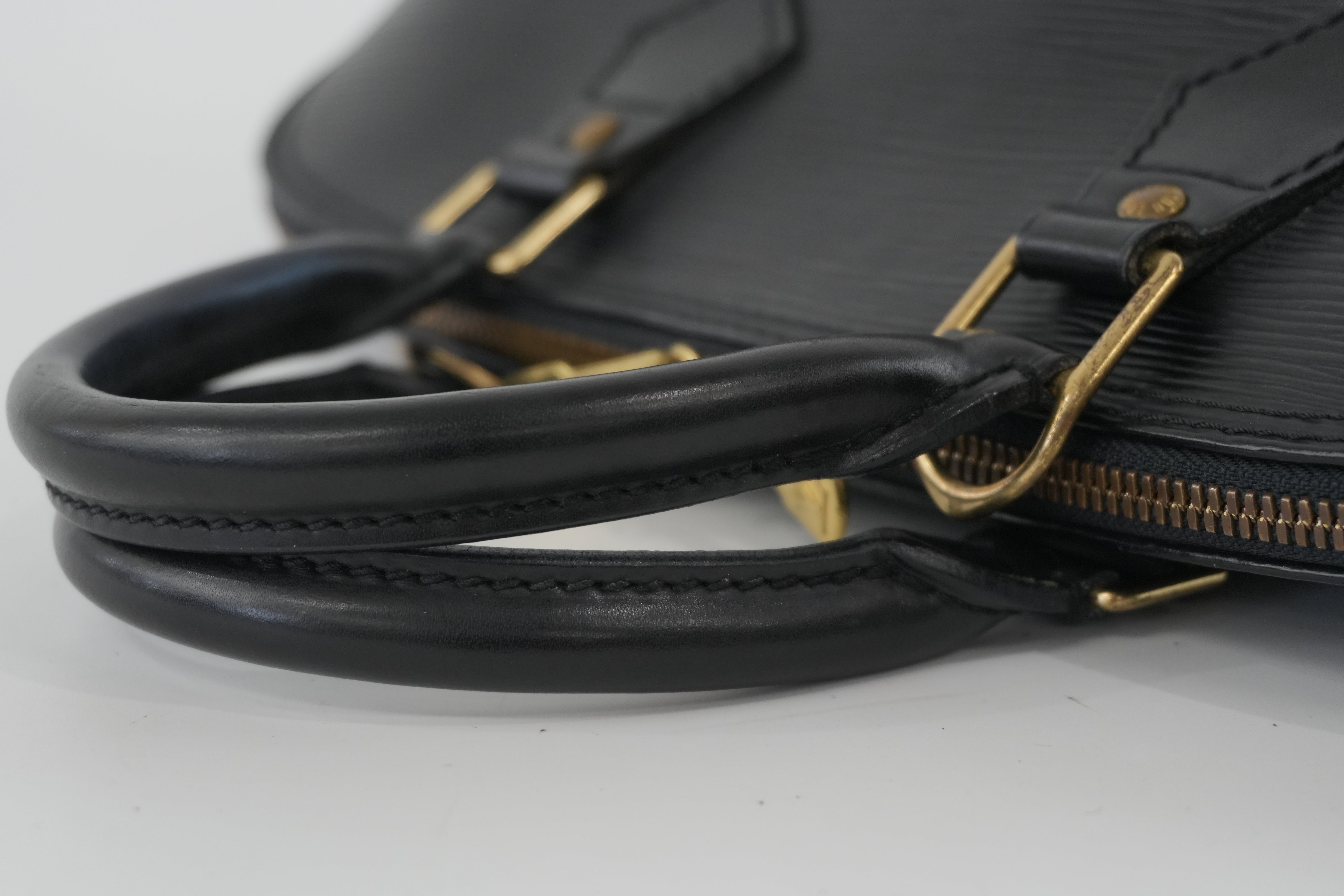 Louis Vuitton Epi Alma Handbag Black Used