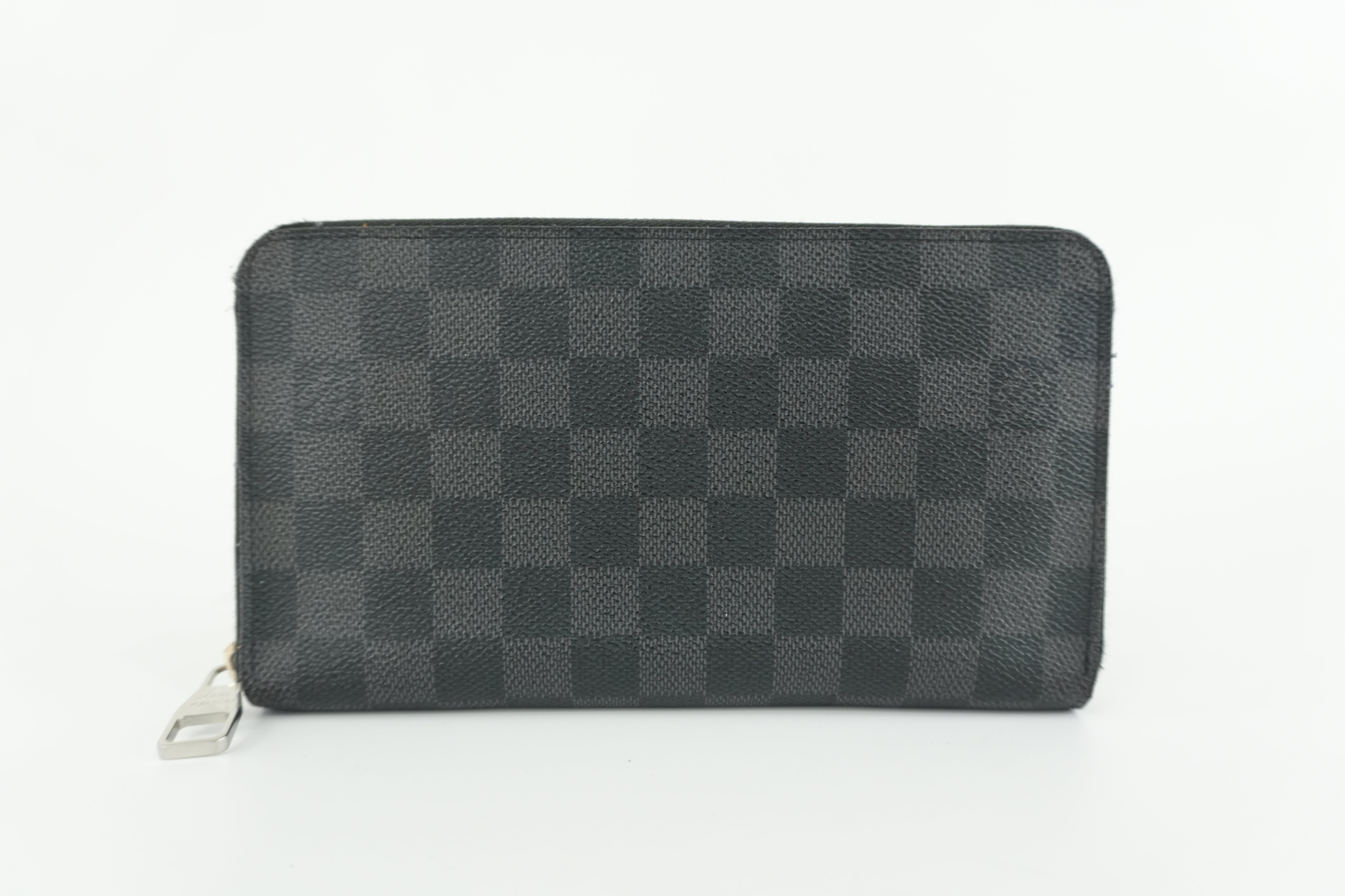 Louis Vuitton Damier Graphite Zippy Organizer Used