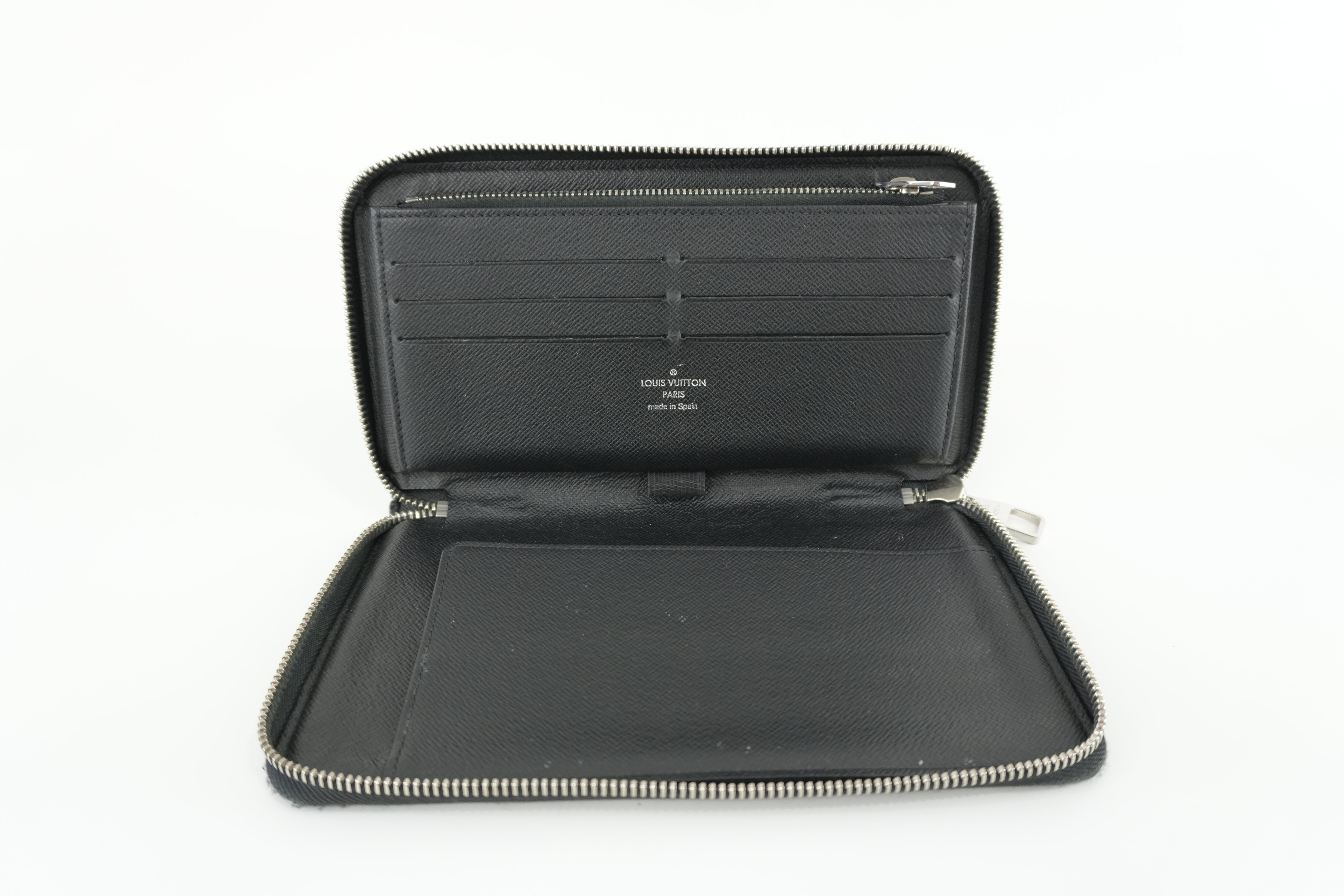 Louis Vuitton Damier Graphite Zippy Organizer Used