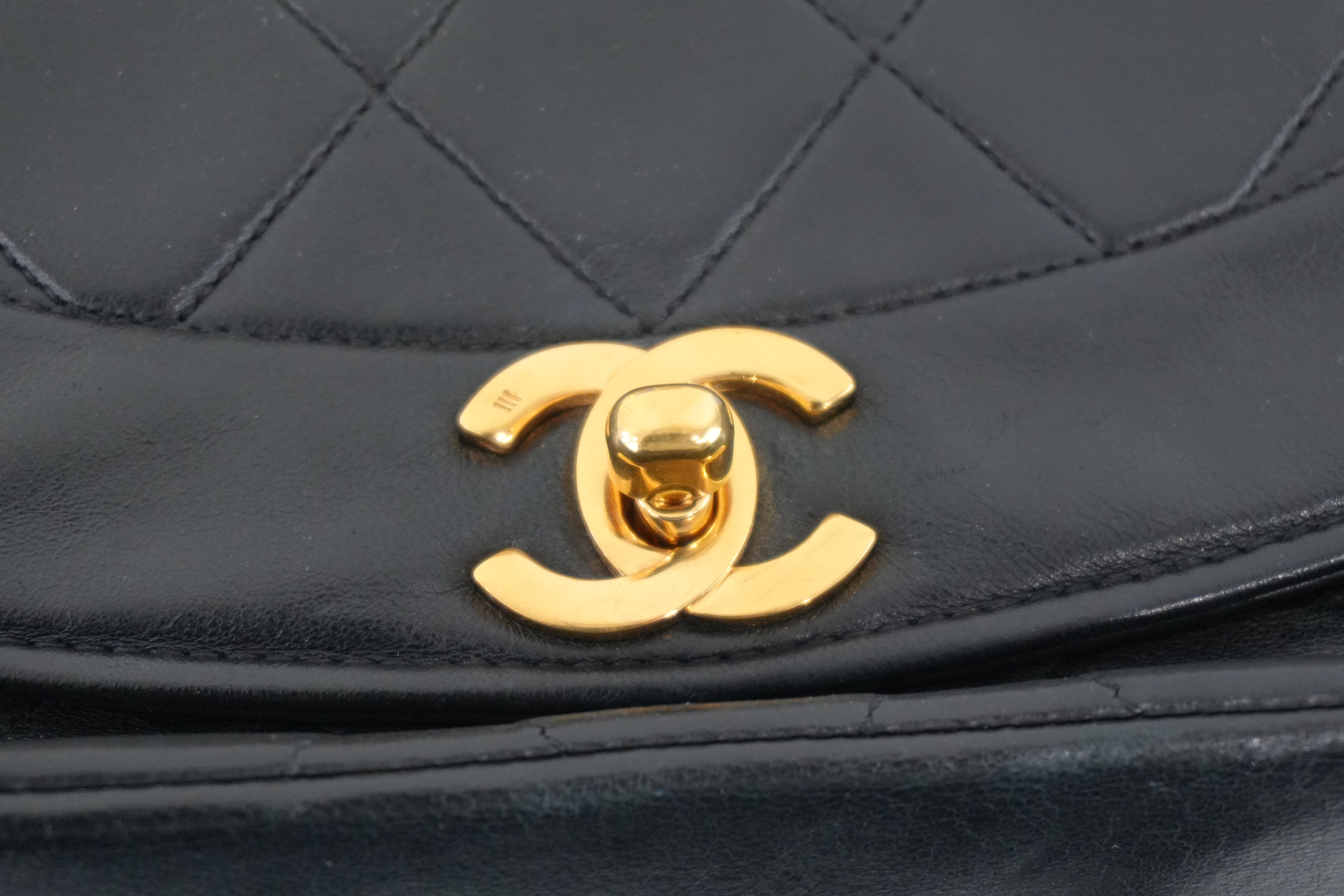 Chanel Diana 22 Chain Shoulder Black Lamb Skin Used