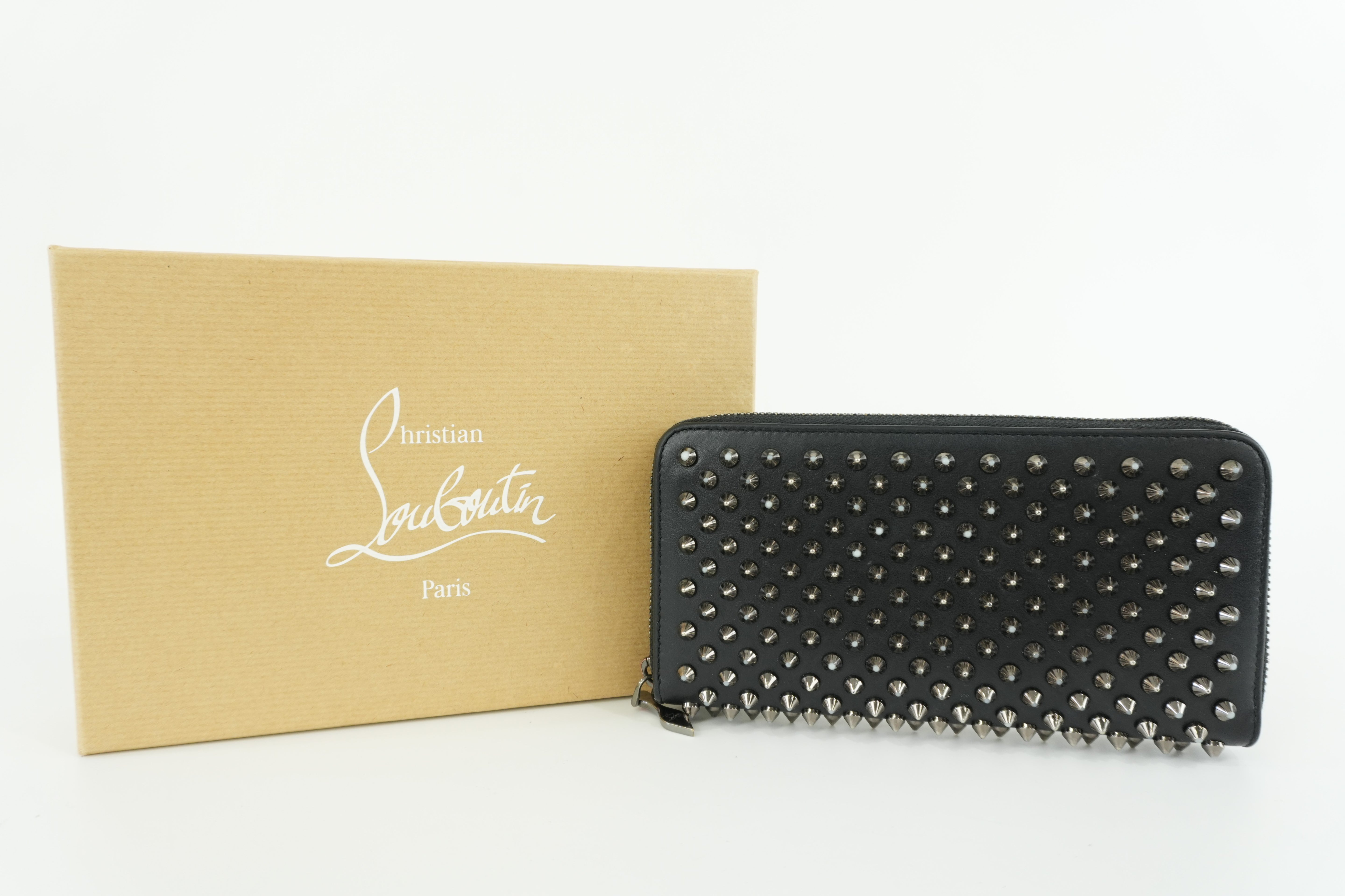 Christian Louboutin Panetton Studs Wallet Used