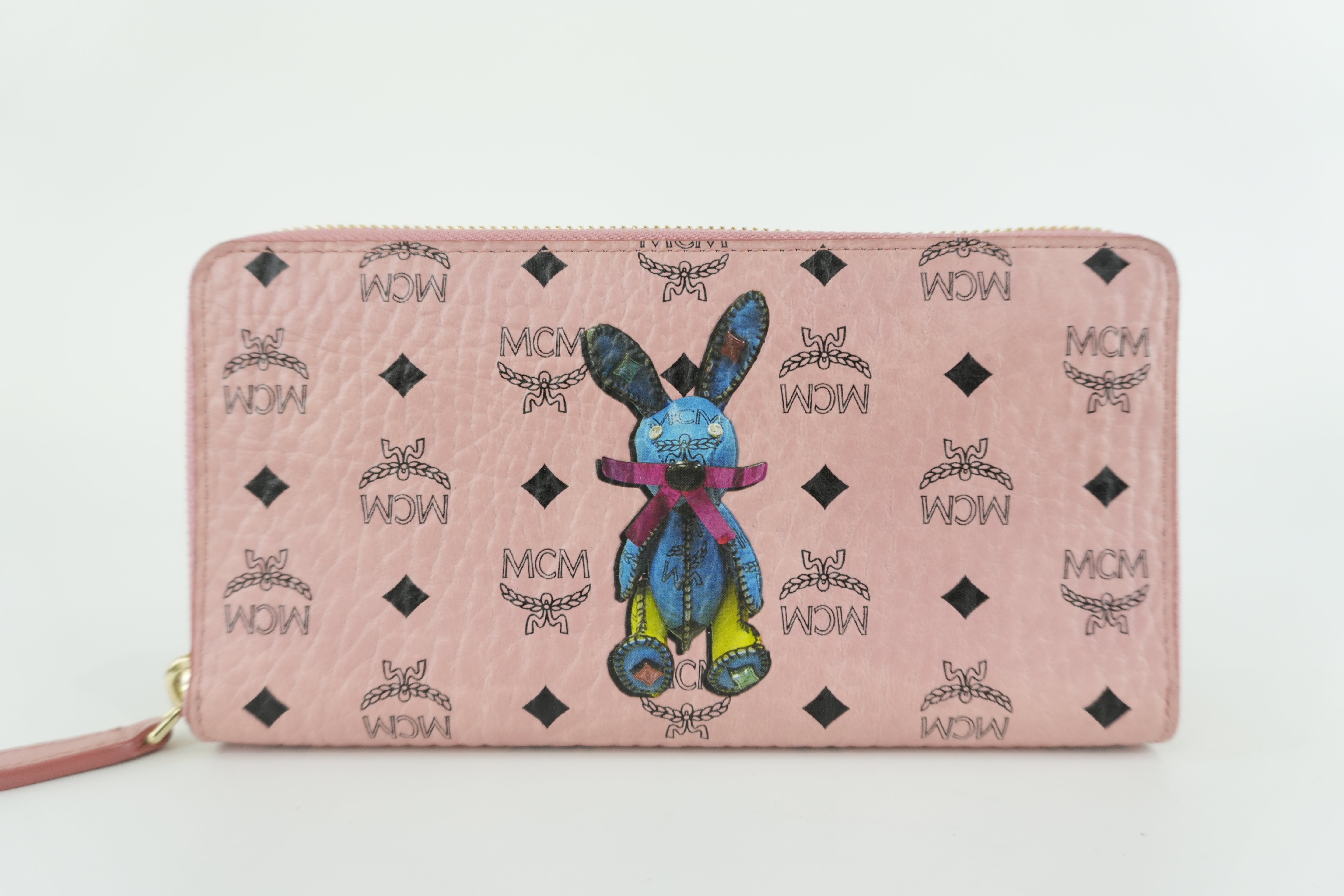 MCM Rabbit Zippy Wallet Used