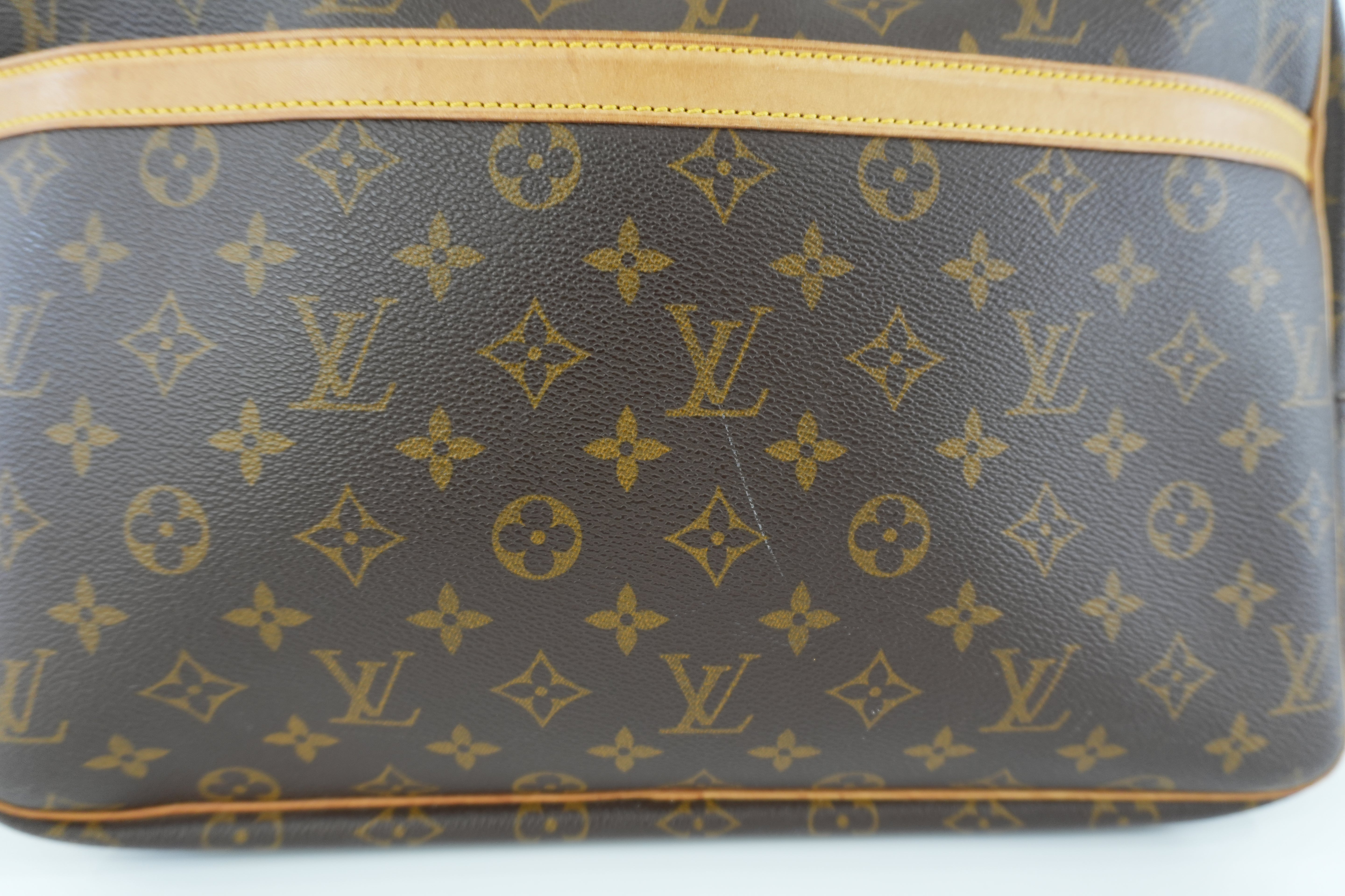 Louis Vuitton Monogram Reporter GM Messenger Bag Used