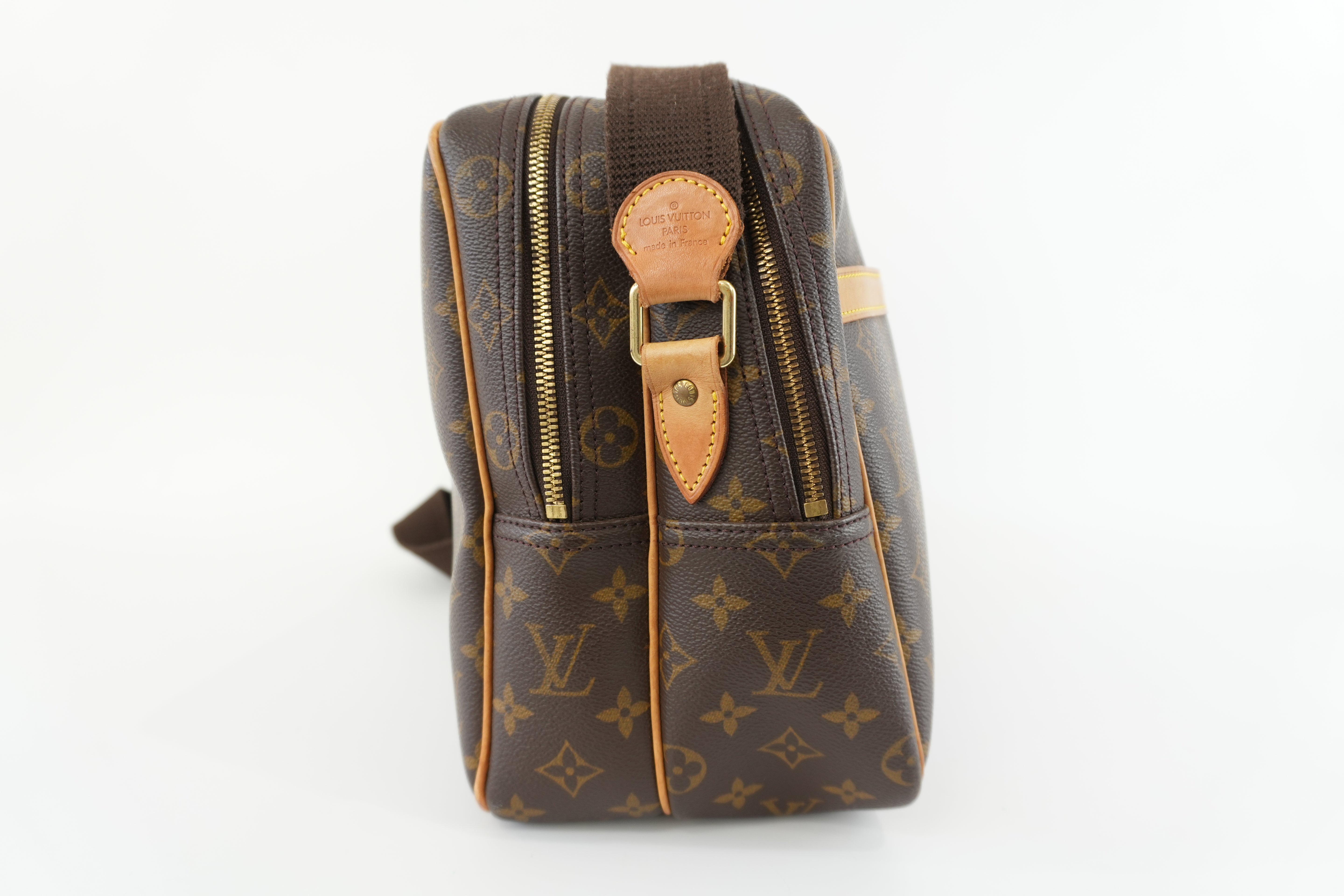 Louis Vuitton Monogram Reporter GM Messenger Bag Used