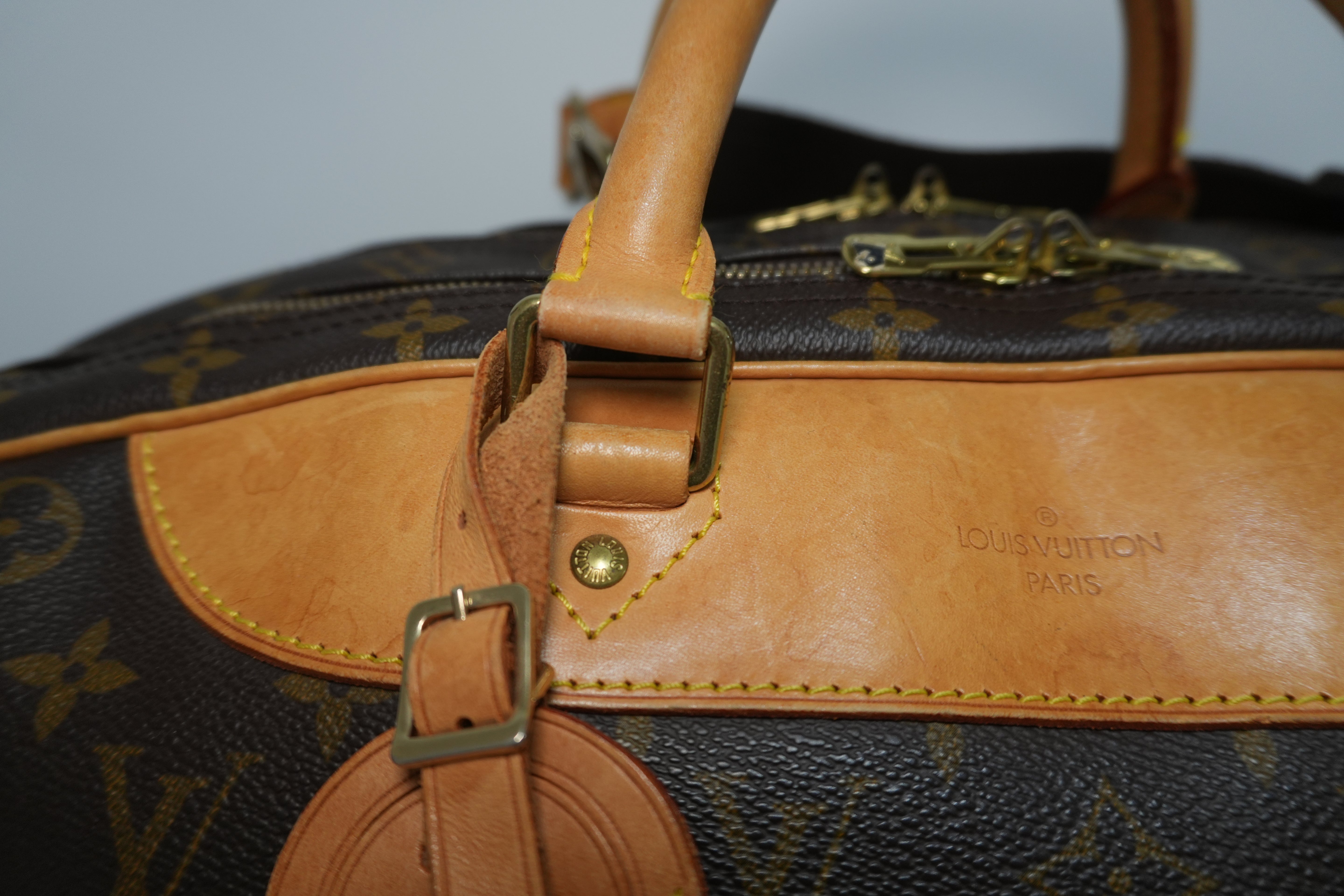 Louis Vuitton Alize 24 Travel Bag Used