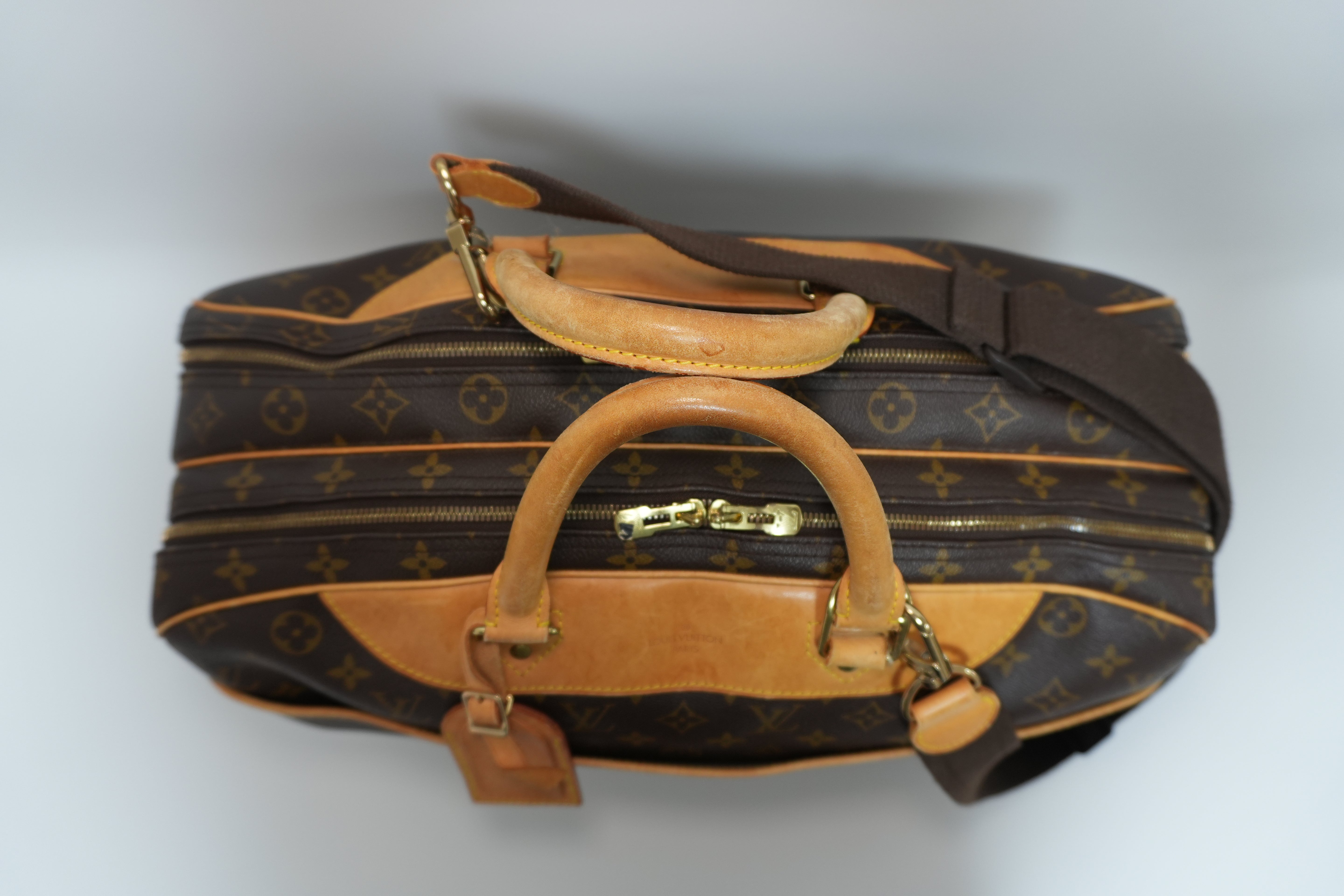 Louis Vuitton Alize 24 Travel Bag Used