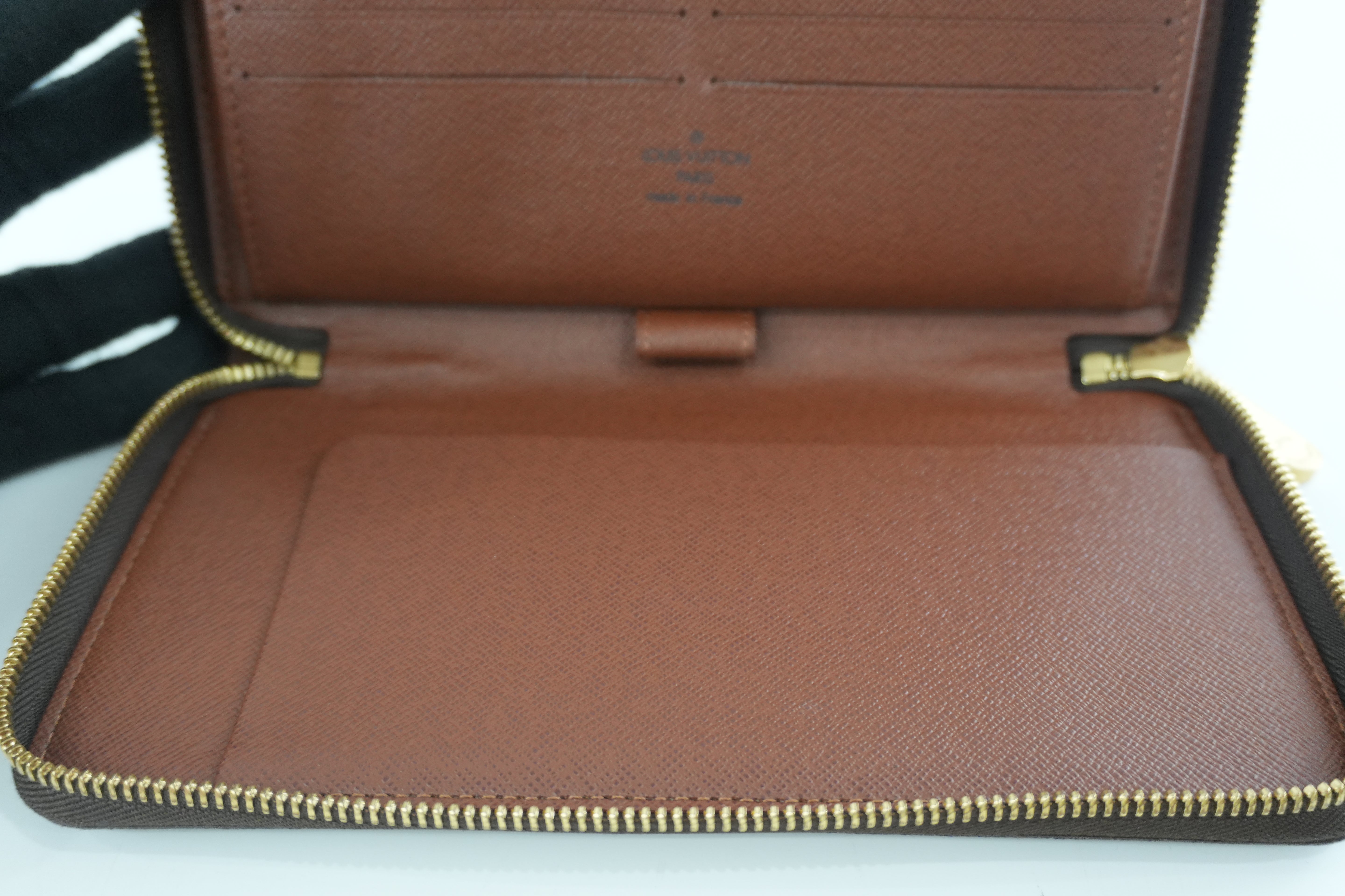 Louis Vuitton Monogram Zippy Organizer Used