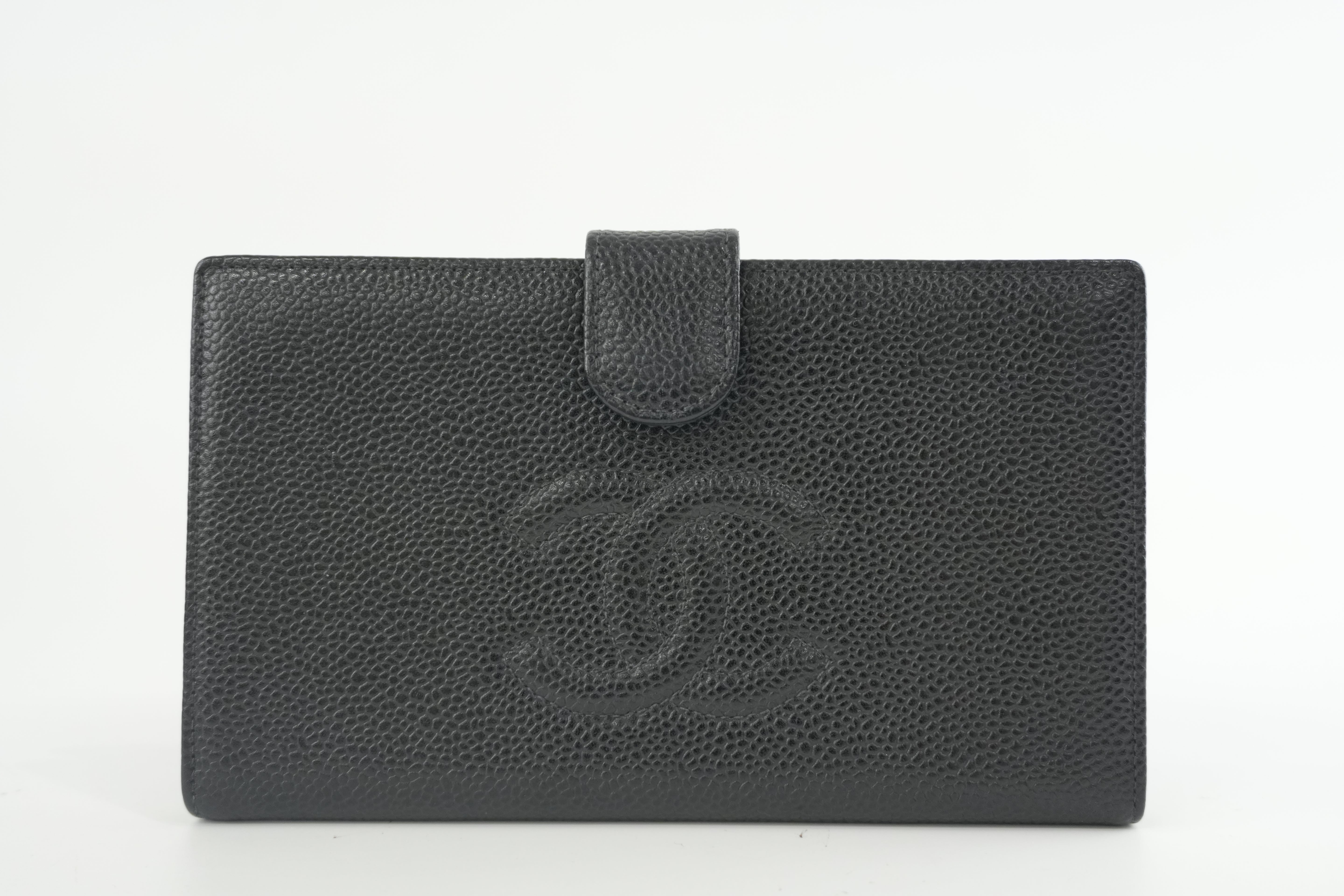 Chanel Caviar Skin Long Wallet Used