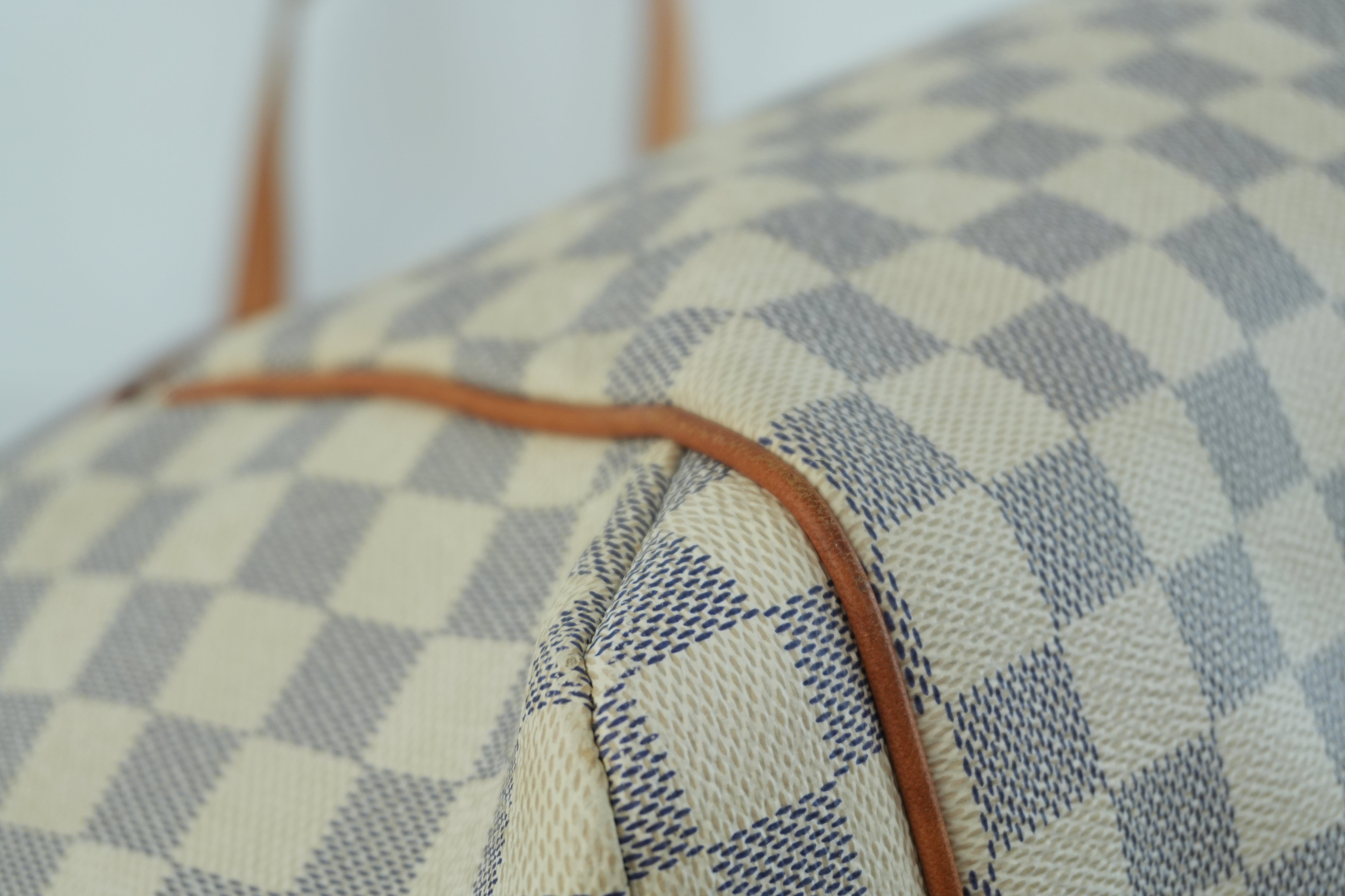 Louis Vuitton Damier Azur Totally MM Tote Bag Used