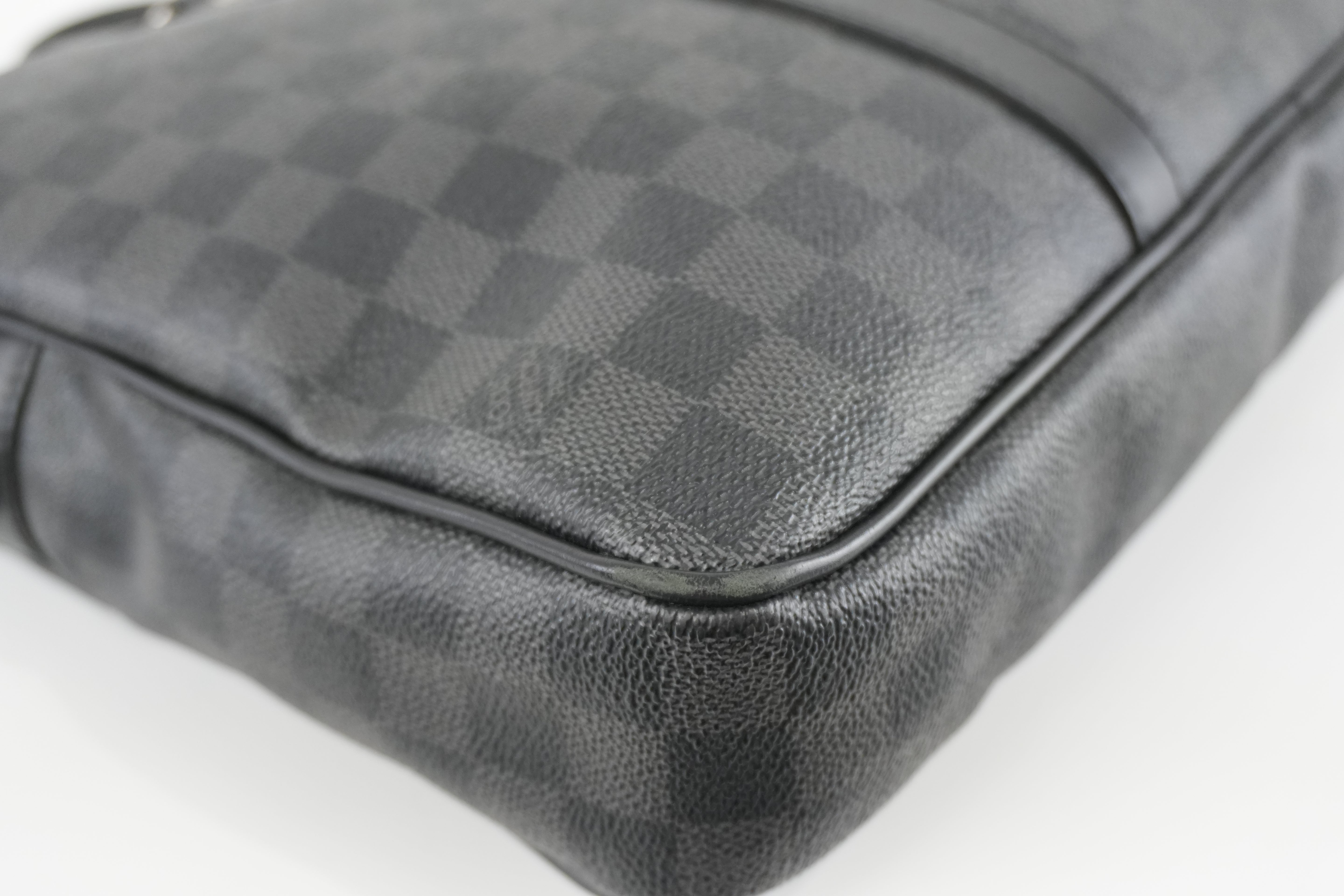 Louis Vuitton Damier Graphite Porte Documents Voyage Briefcase Used