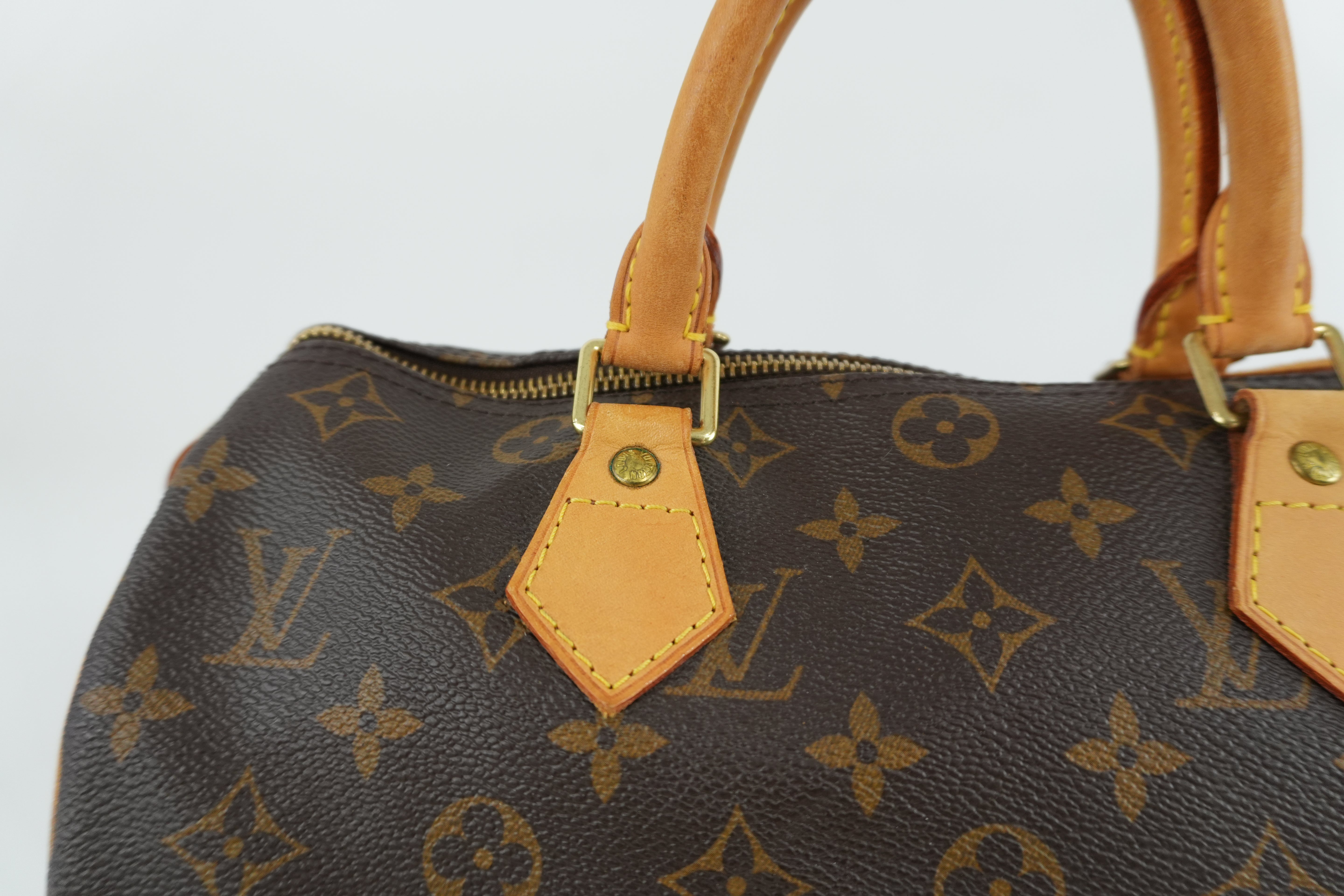 Louis Vuitton Speedy 30 Handbag Used