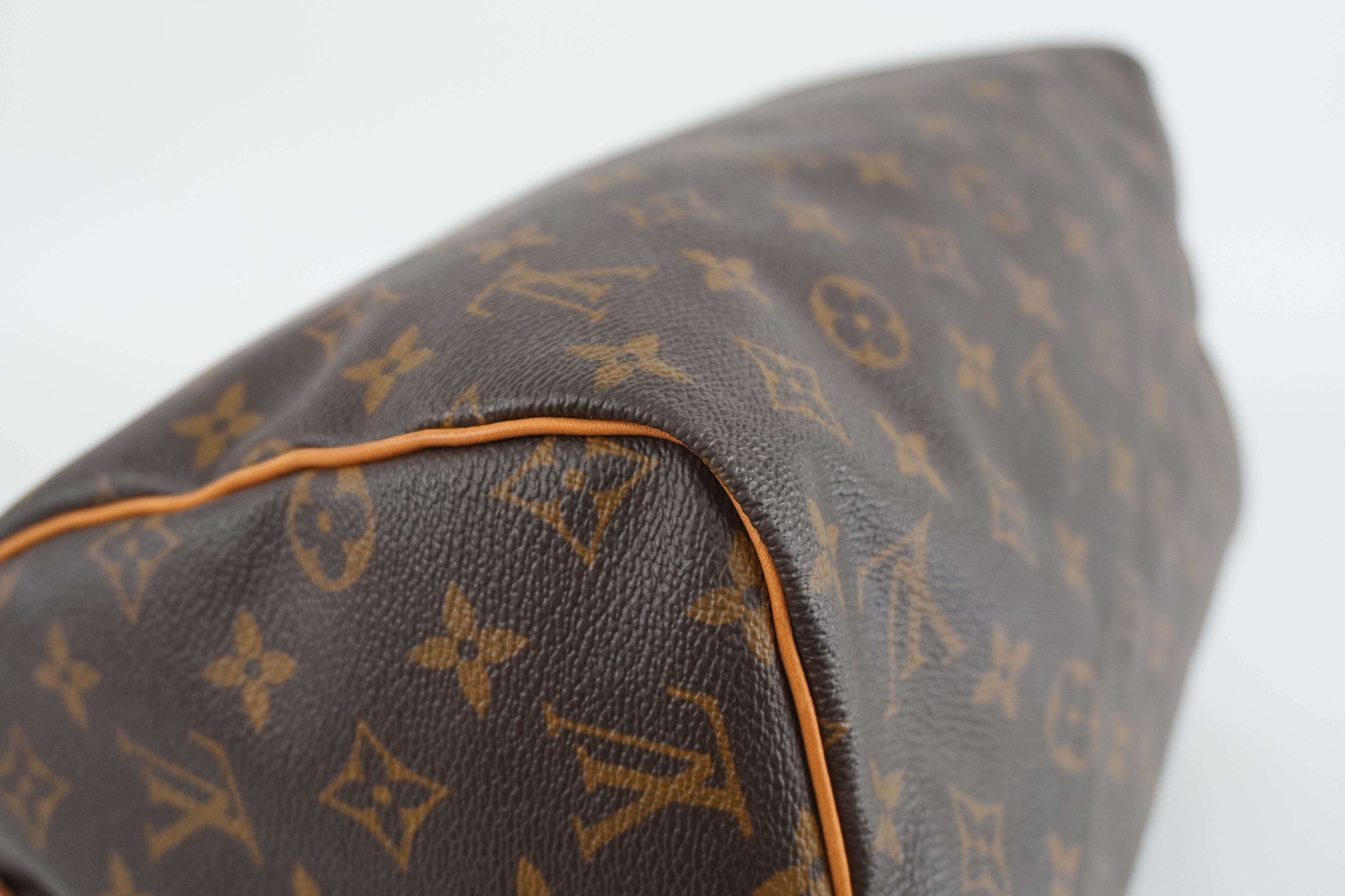 Louis Vuitton Speedy 30 Handbag Used