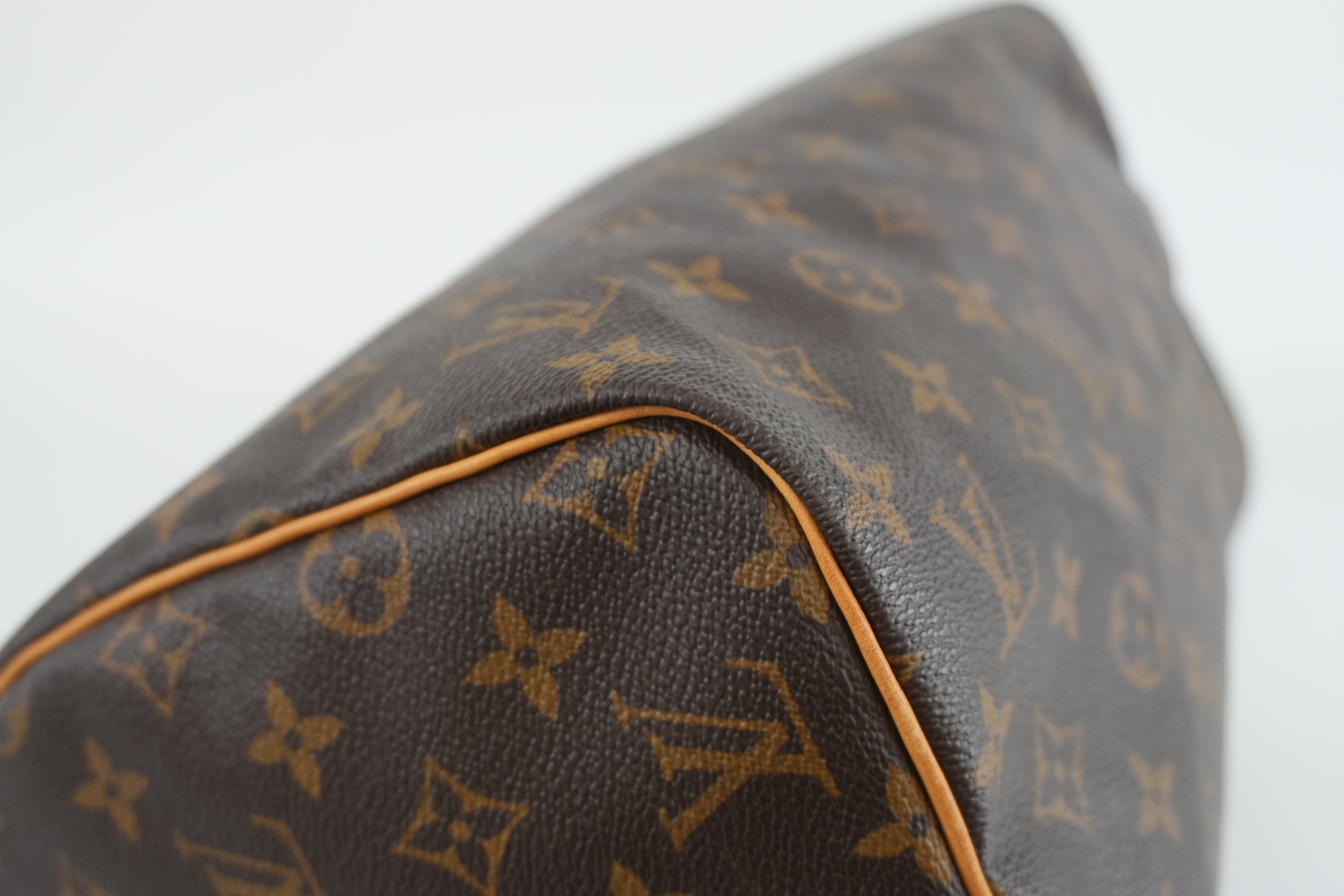 Louis Vuitton Speedy 30 Handbag Used