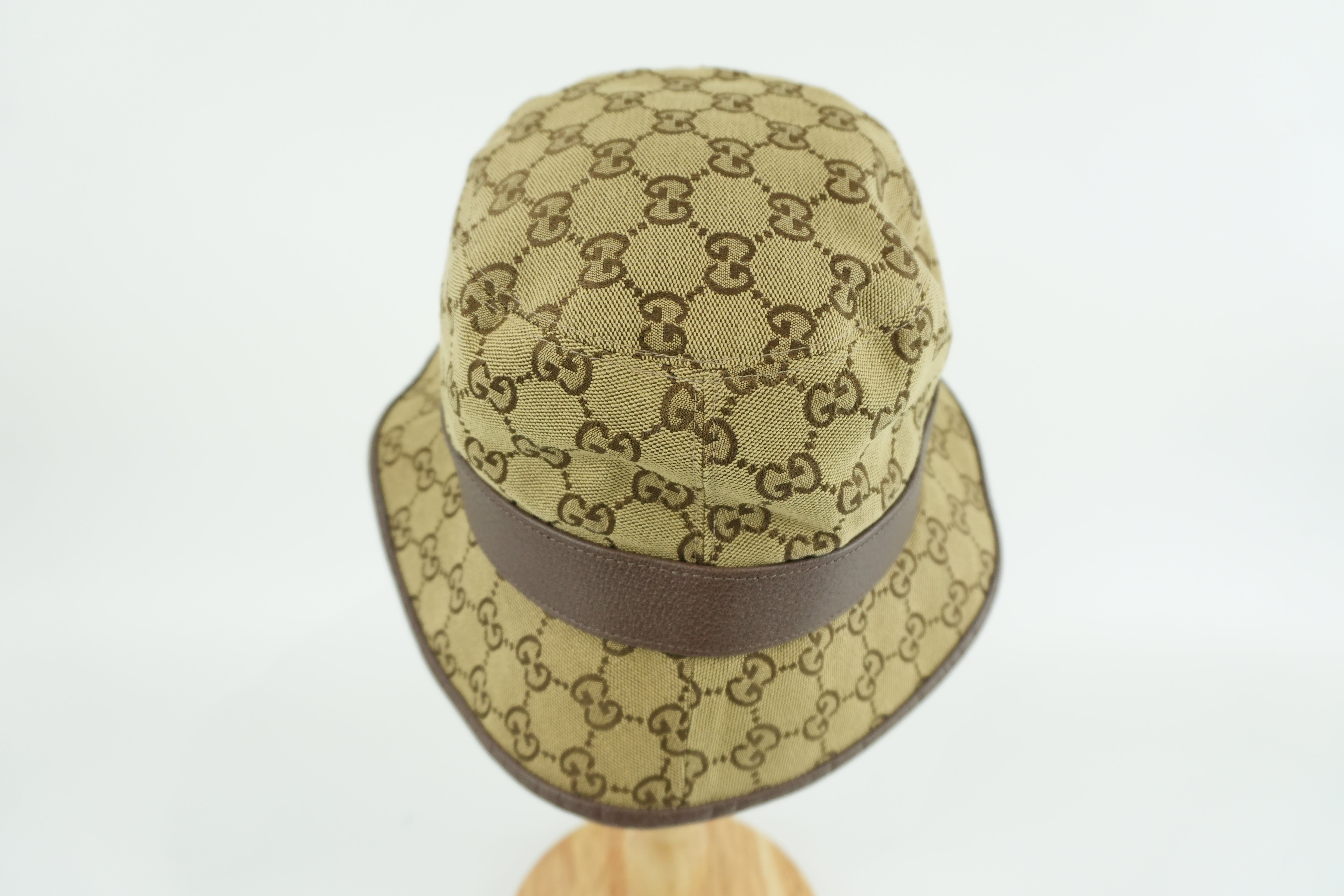 Gucci Bucket Hat Used