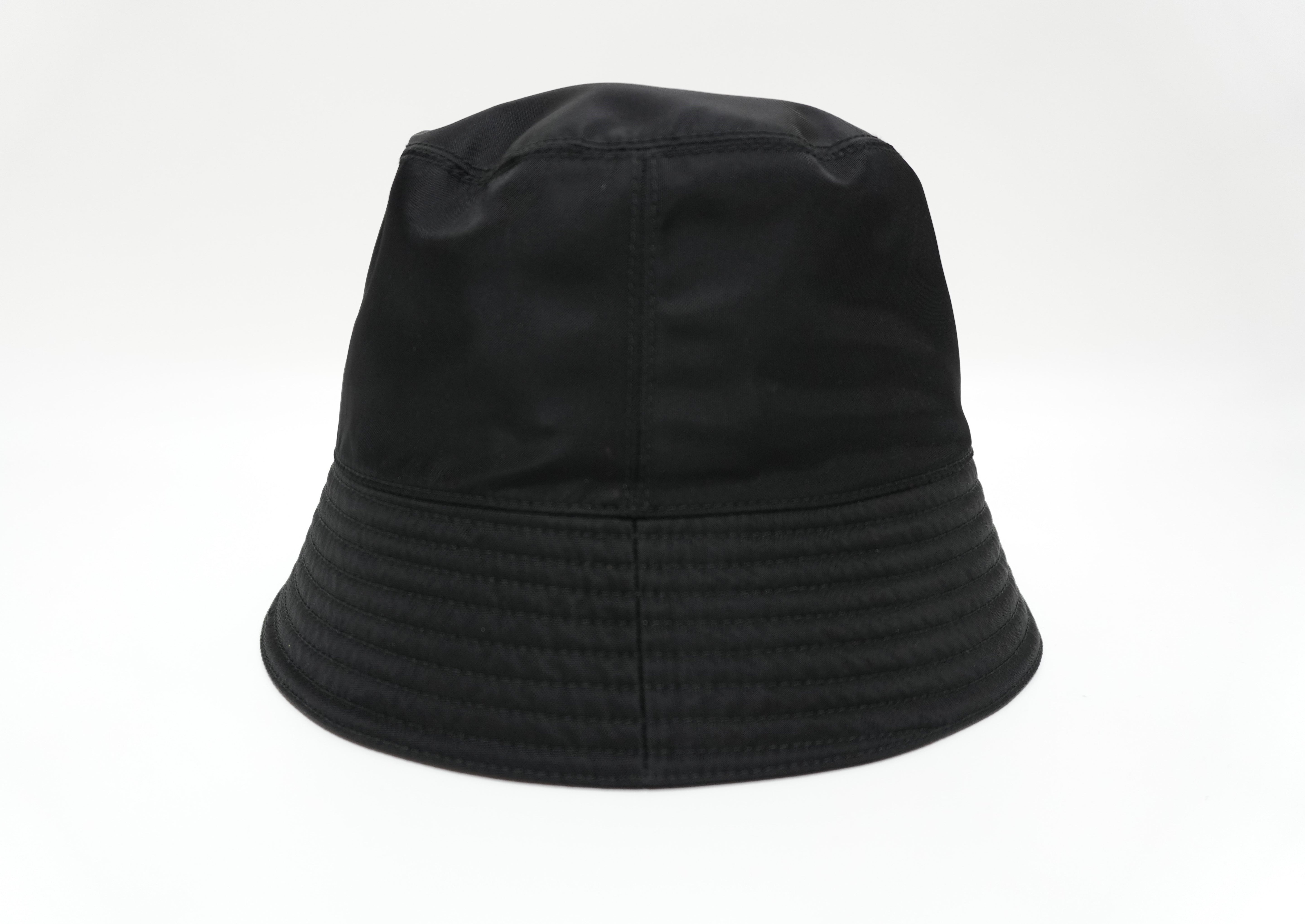 Prada Bucket Hat Black Used