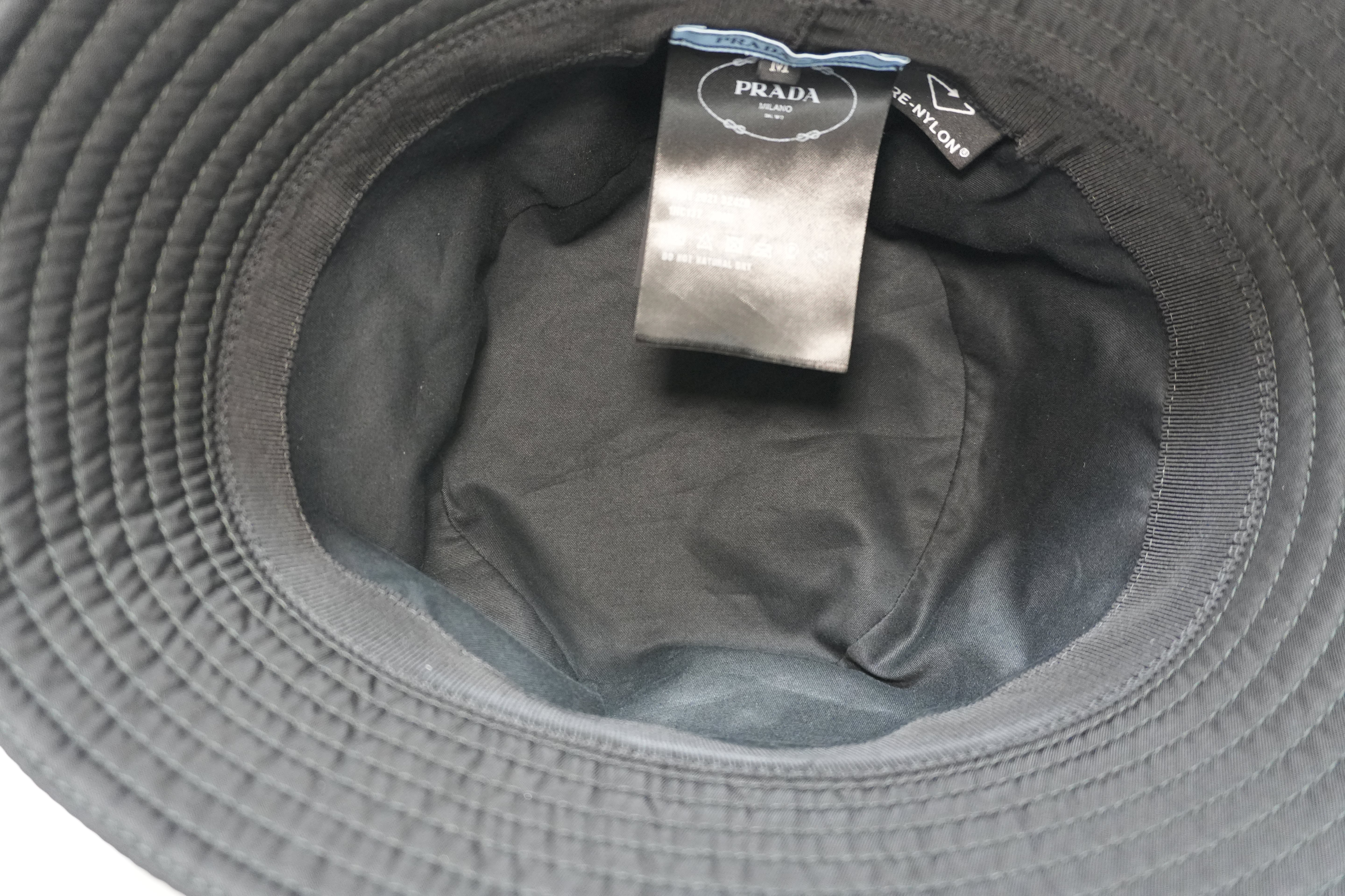 Prada Bucket Hat Black Used