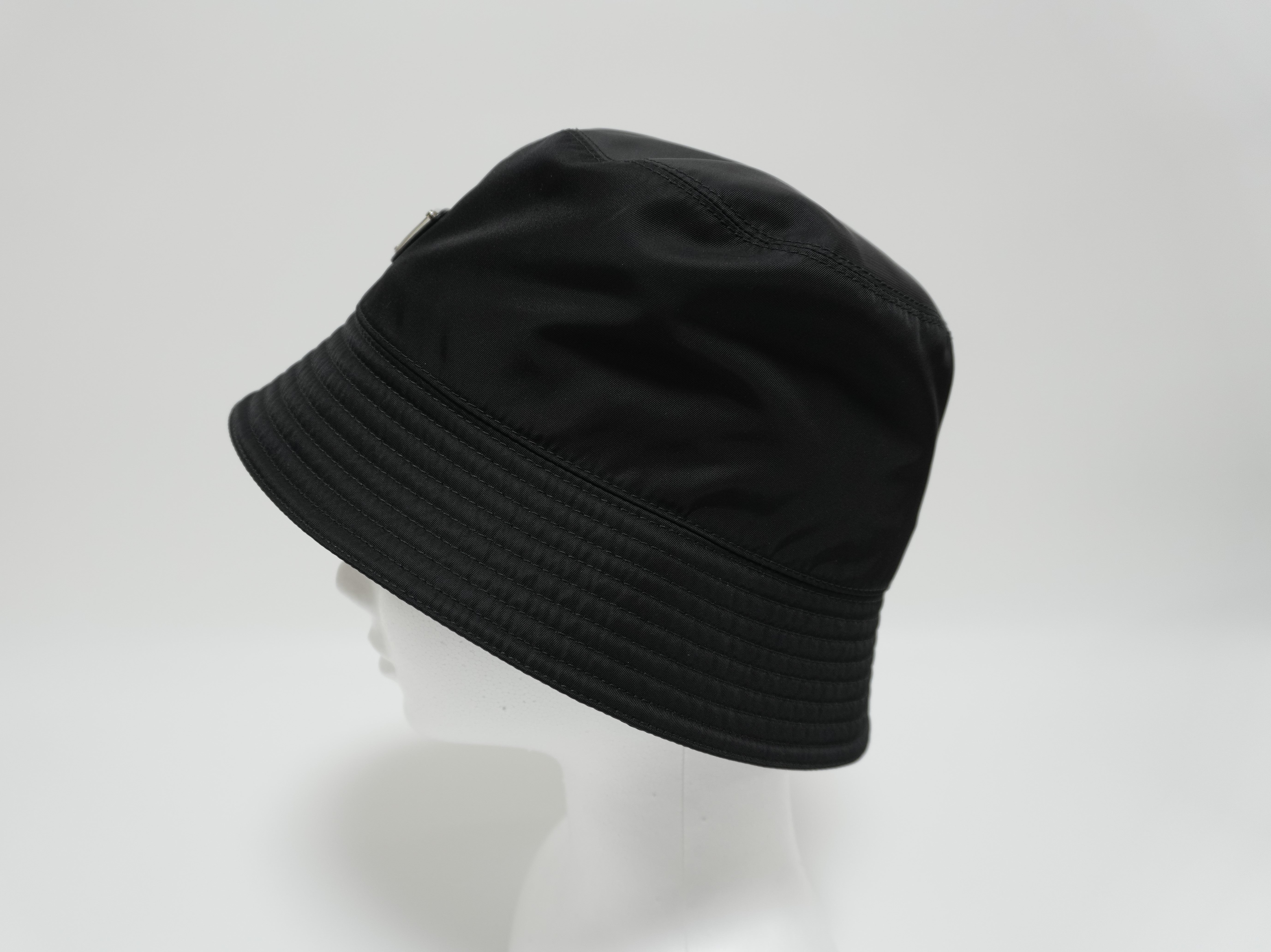 Prada Bucket Hat Black Used