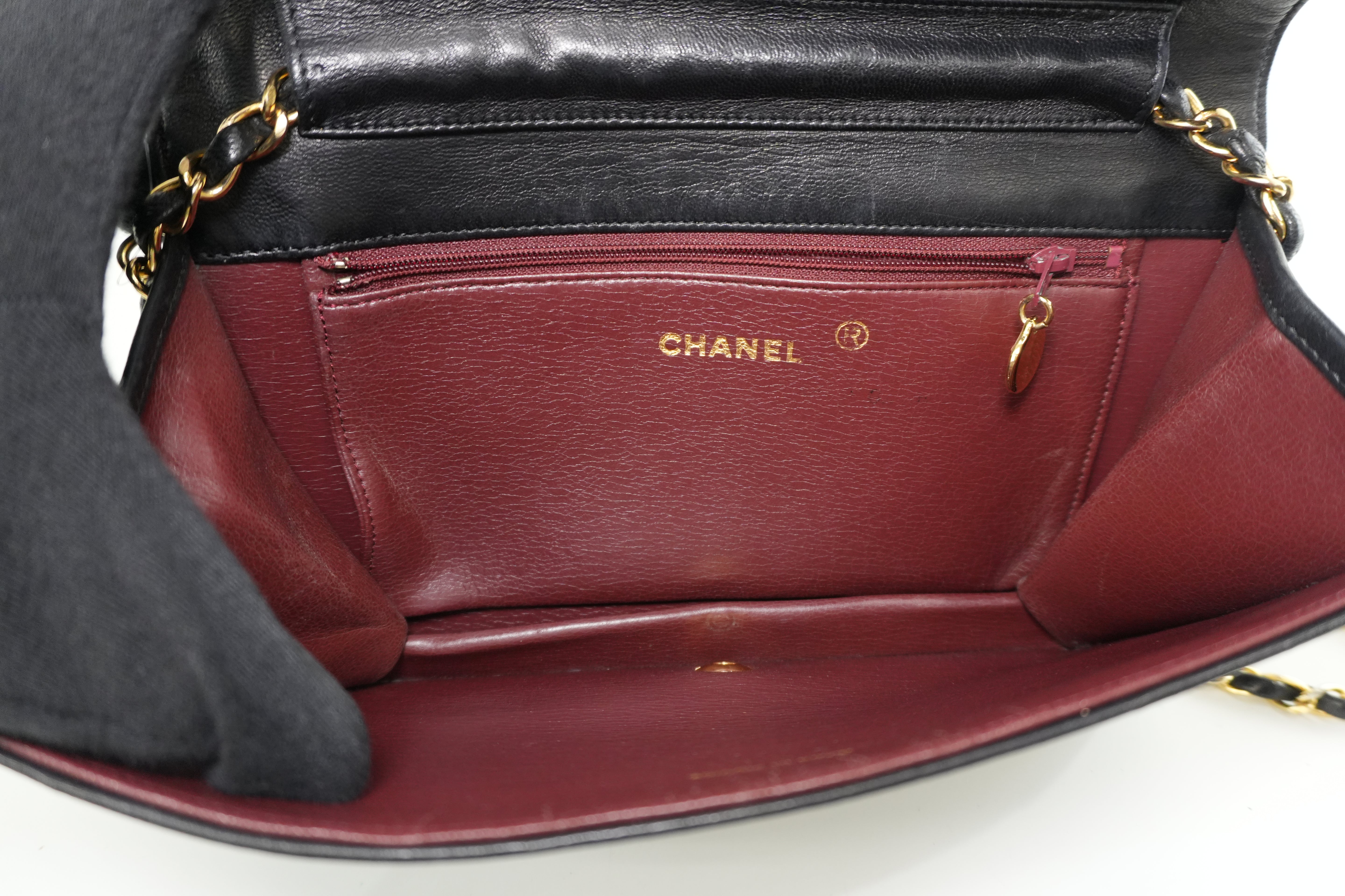 Chanel Lambskin Leather Chain Shoulder Bag Black Used