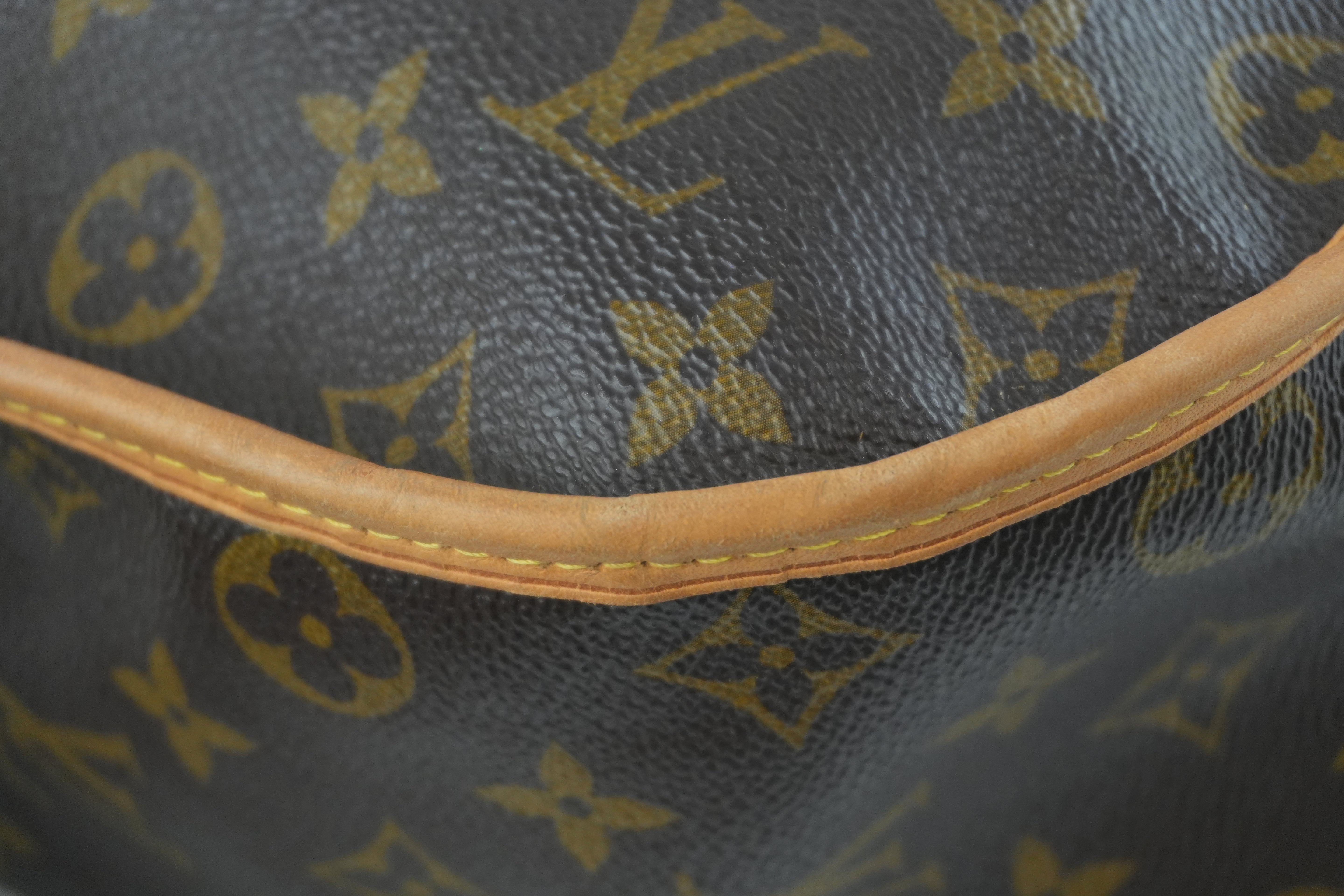 Louis Vuitton Monogram Menilmontant MM Shoulder Bag Used