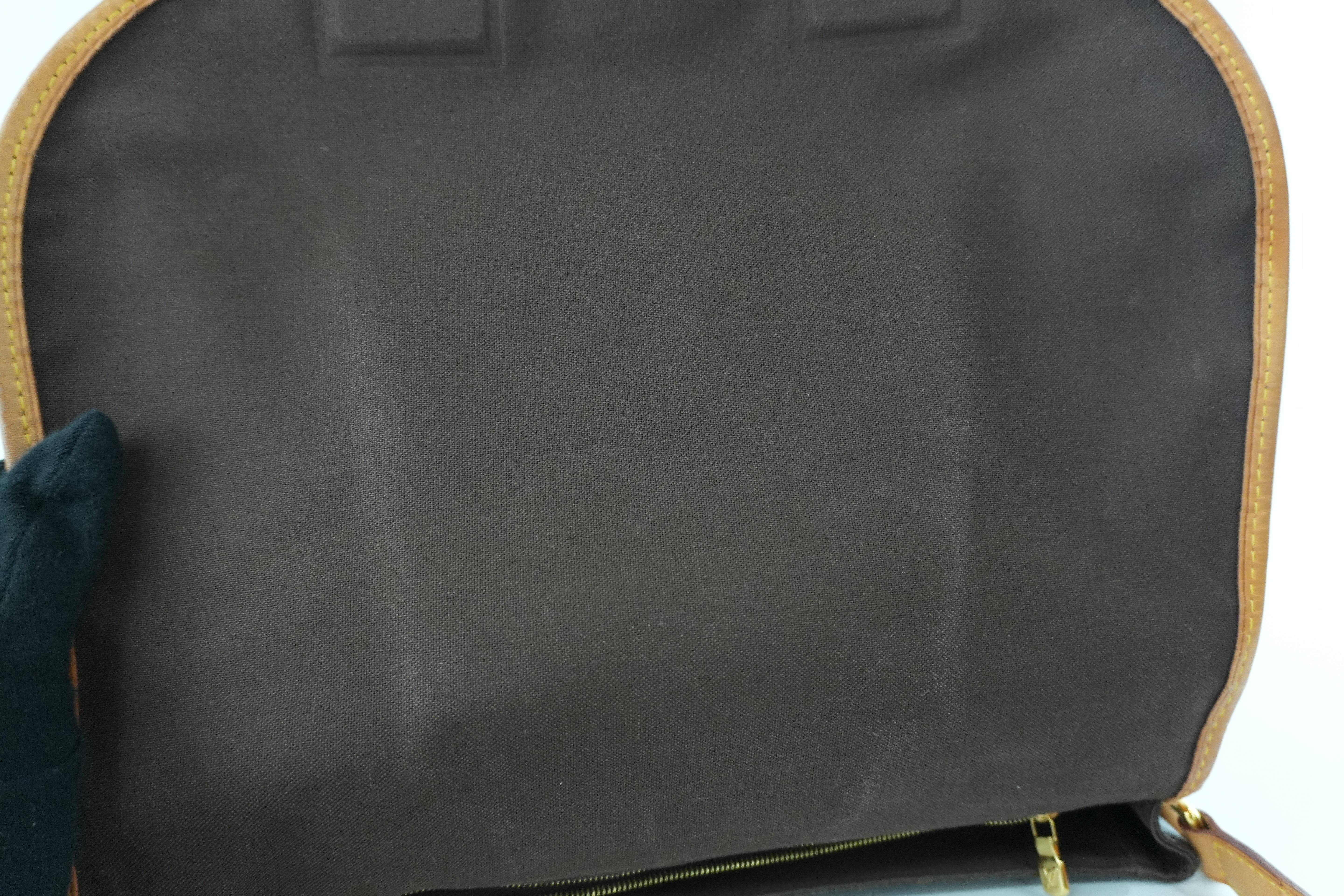 Louis Vuitton Monogram Menilmontant MM Shoulder Bag Used