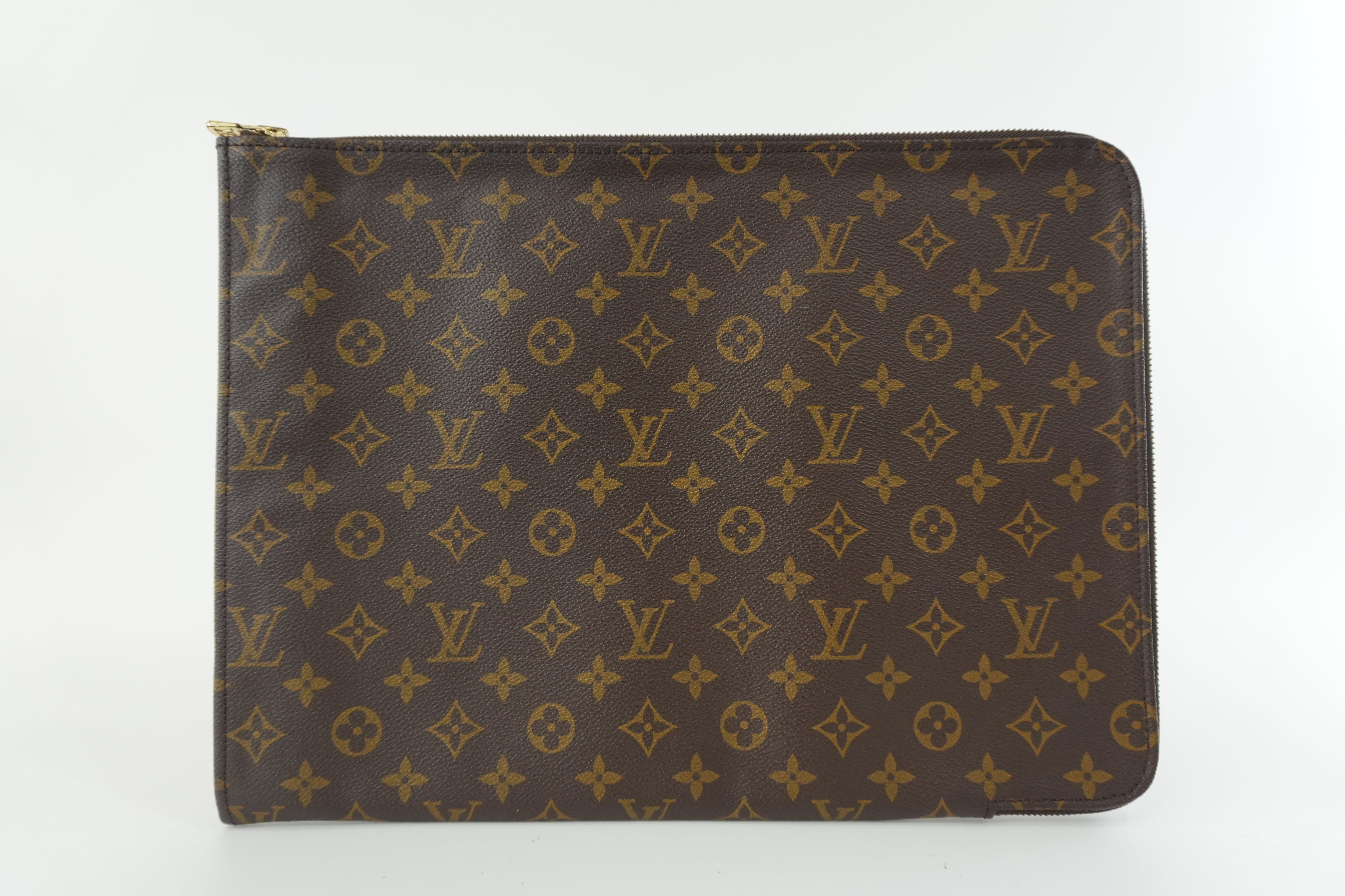Louis Vuitton Monogram Pochette Document Used