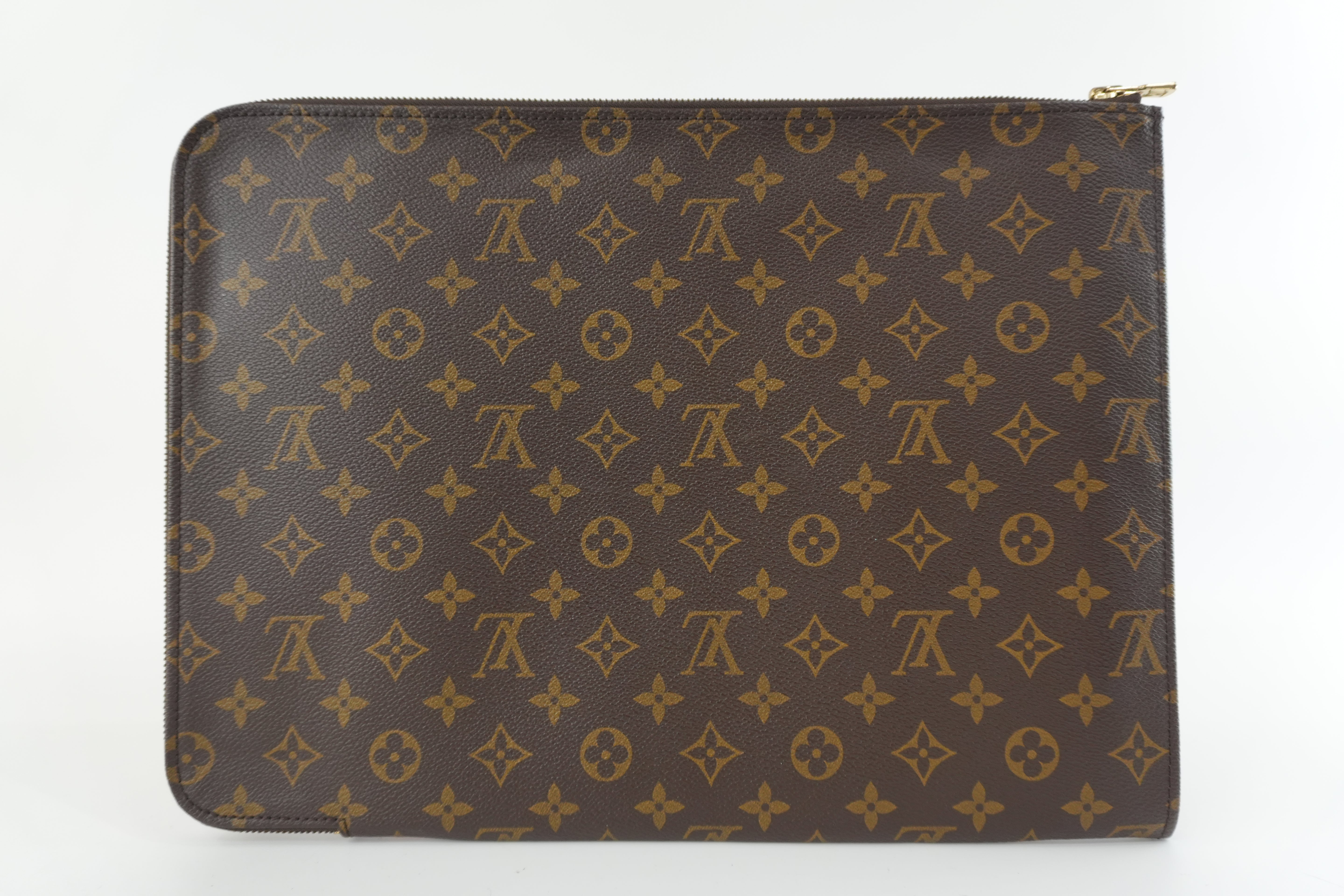 Louis Vuitton Monogram Pochette Document Used