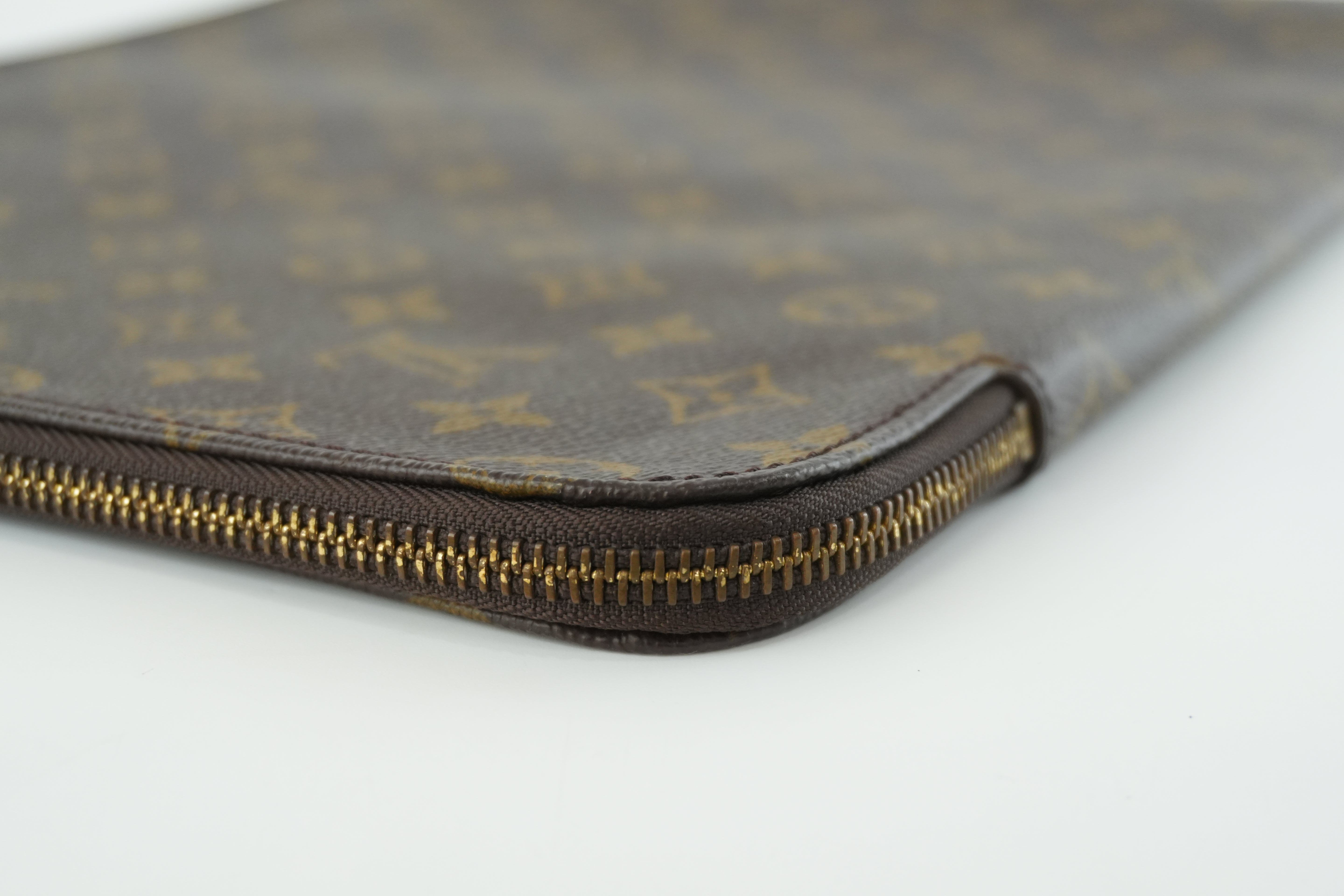 Louis Vuitton Monogram Pochette Document Used